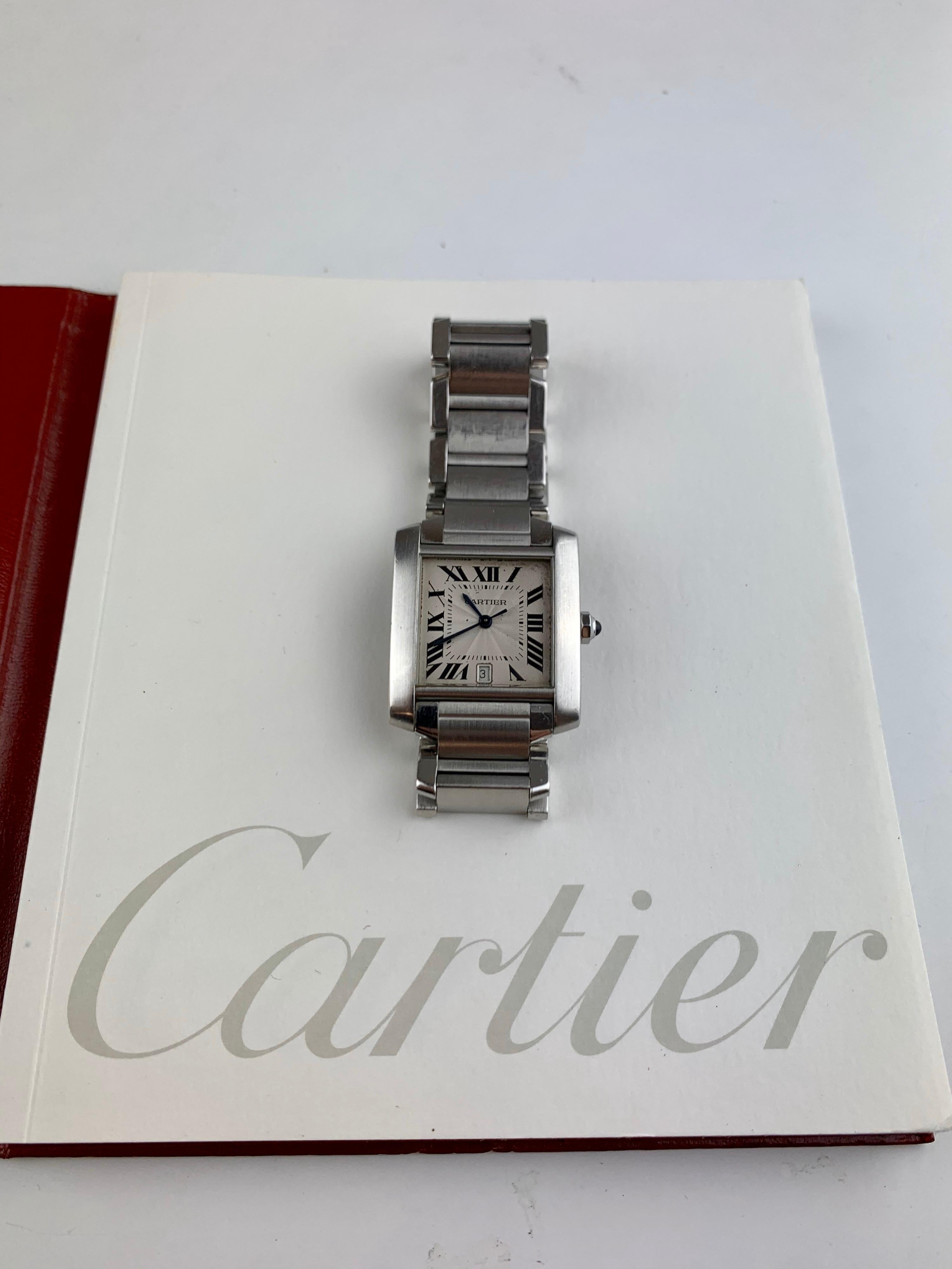 Cartier Tank Francaise Uhr aus Edelstahl 2302 im Zustand „Gut“ in  London, GB