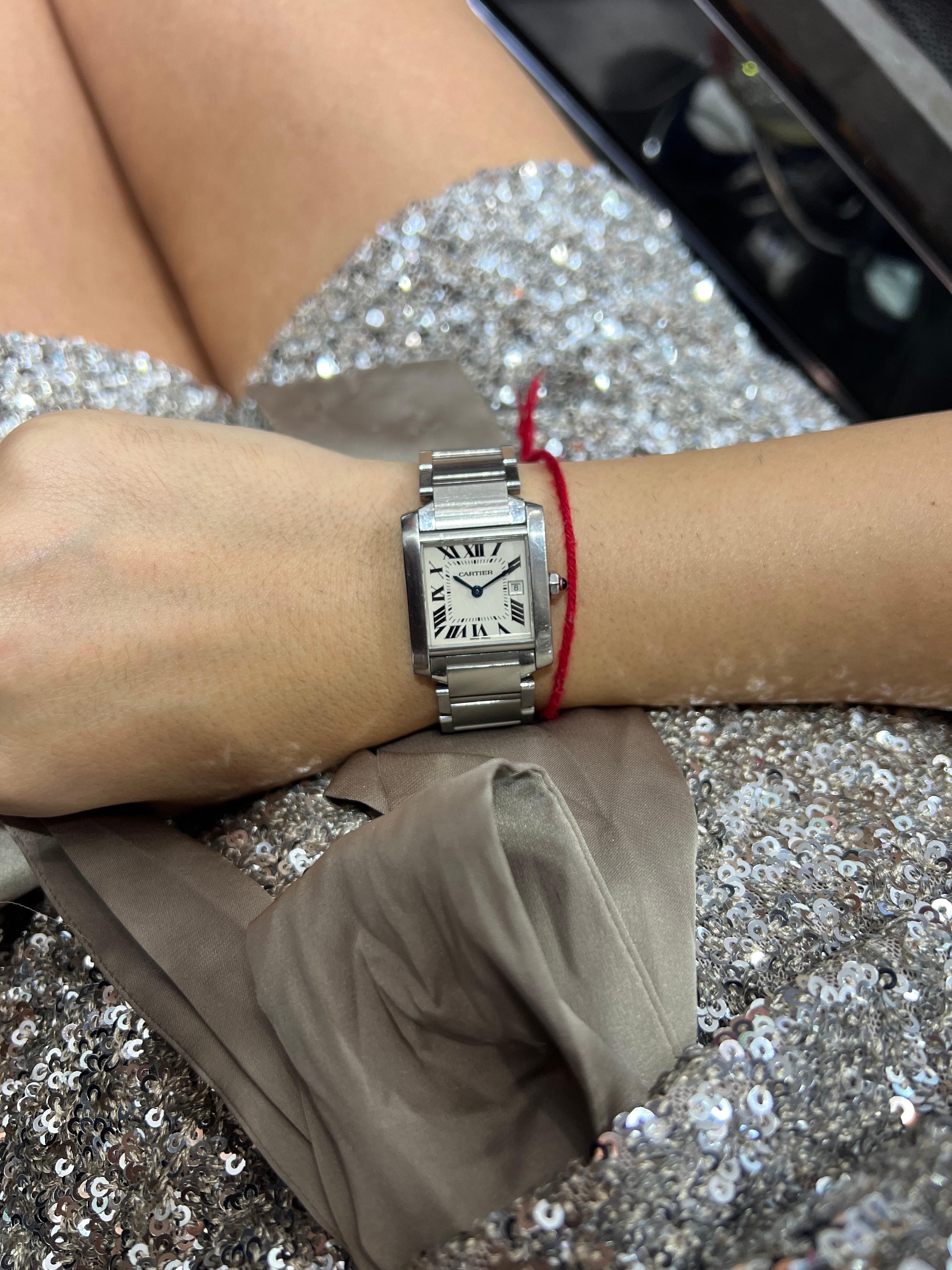 Cartier Tank Francaise Edelstahl 2465 Uhr 25 mm. im Zustand „Hervorragend“ in Great Neck, NY