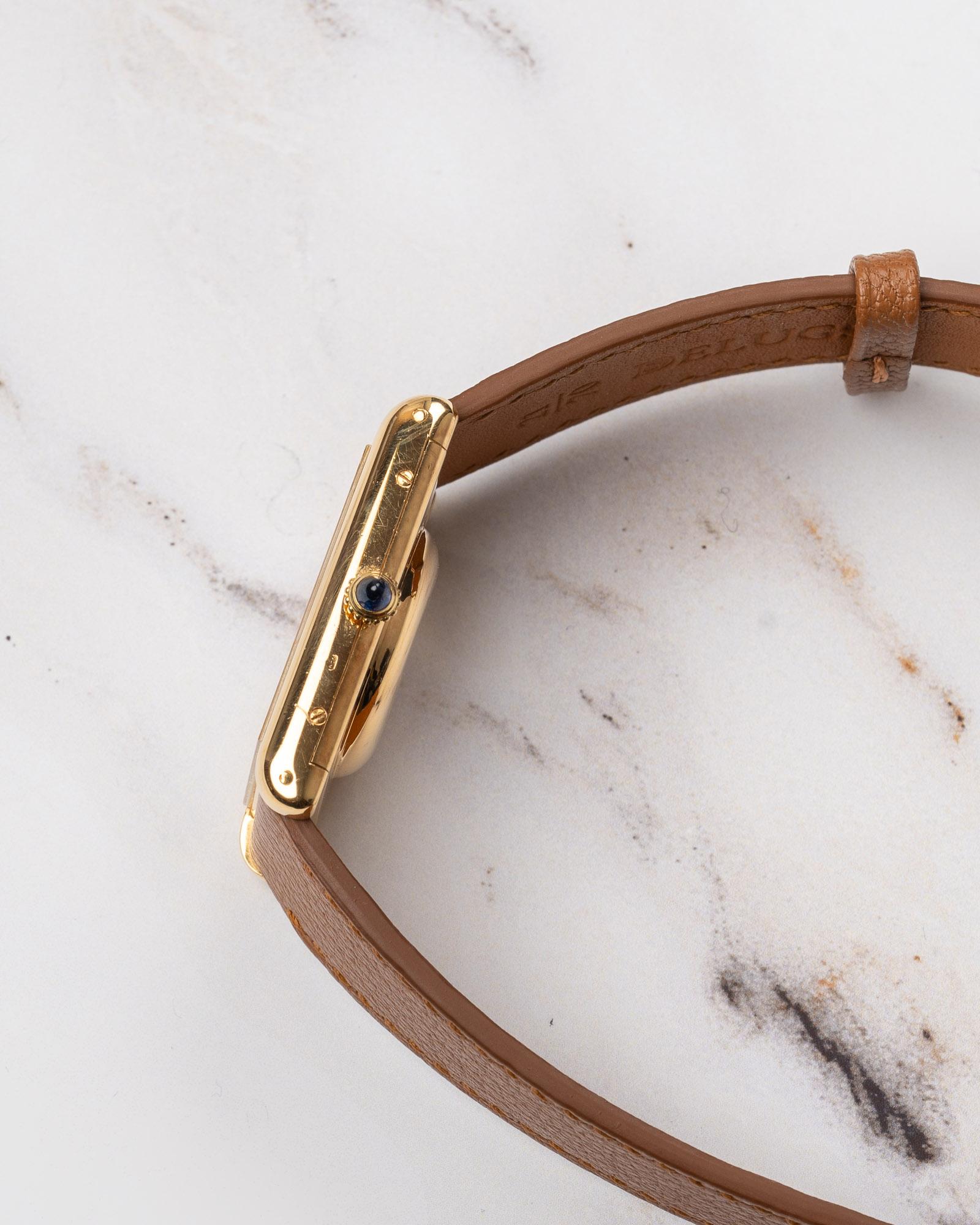 Cartier Tank Jumbo Automatique 17002 Cadran Paris pointu 1970 18k YG en vente 8