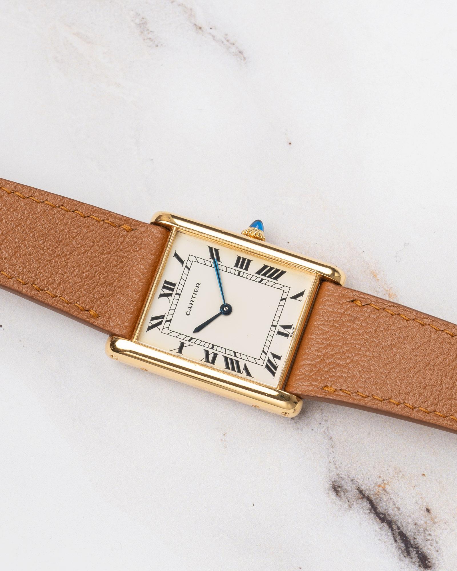 Cartier Tank Jumbo Automatique 17002 Cadran Paris pointu 1970 18k YG en vente 9