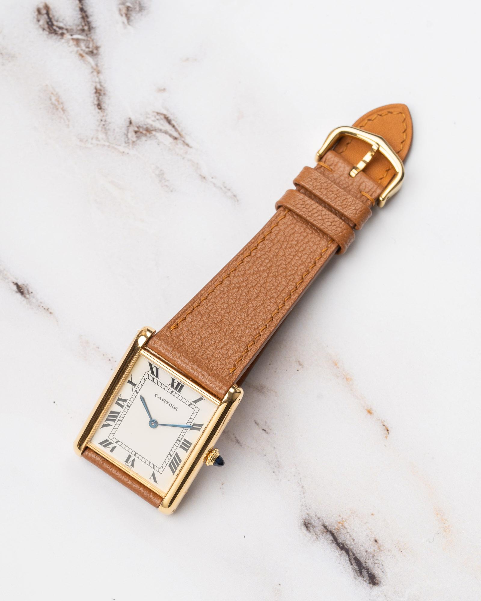 Cartier Tank Jumbo Automatique 17002 Cadran Paris pointu 1970 18k YG en vente 5