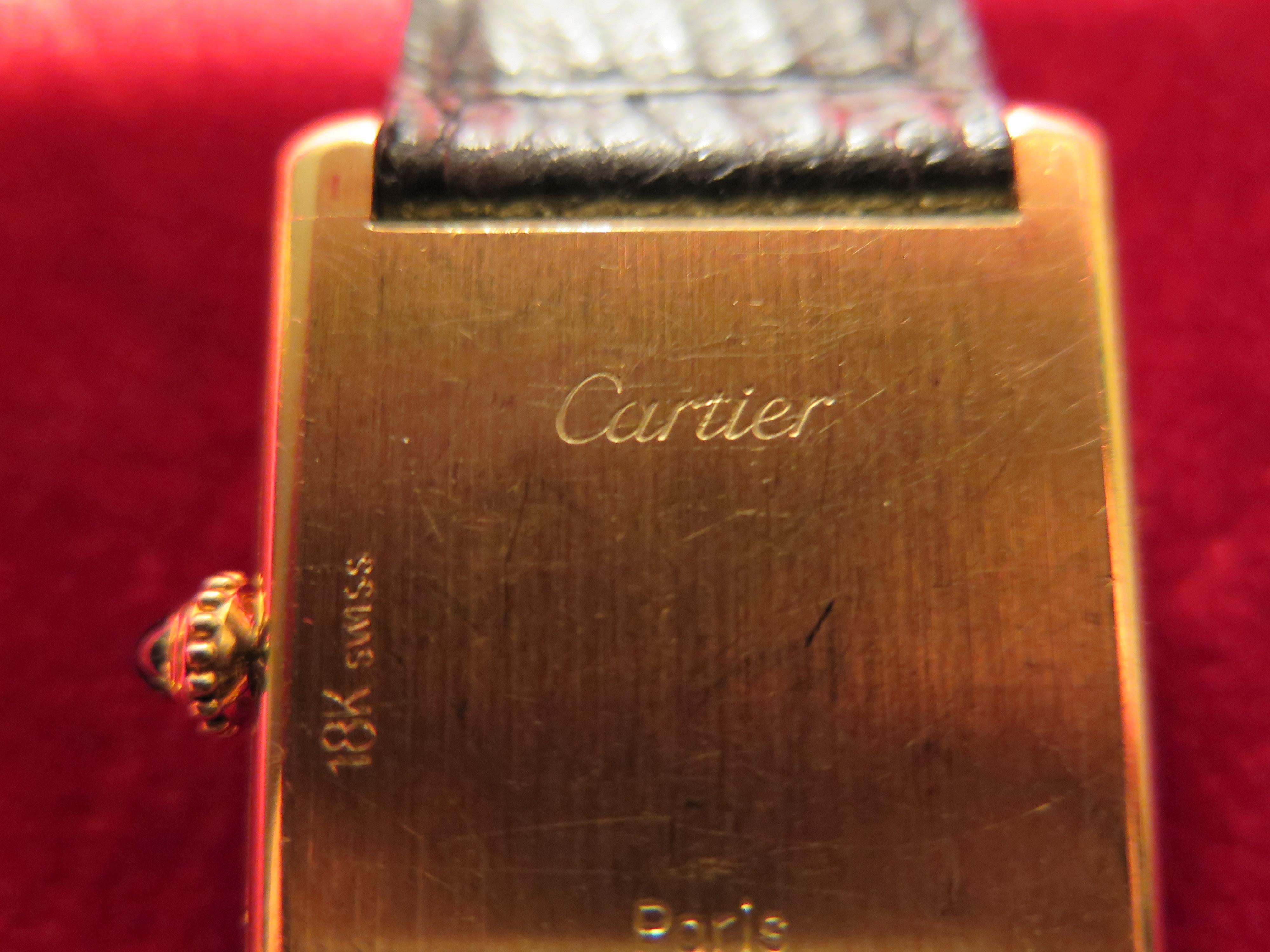 ¡Cartier Tank Louis 18k Modelo 78086 Manual Winding Ca' 1980's Classic! en venta 8