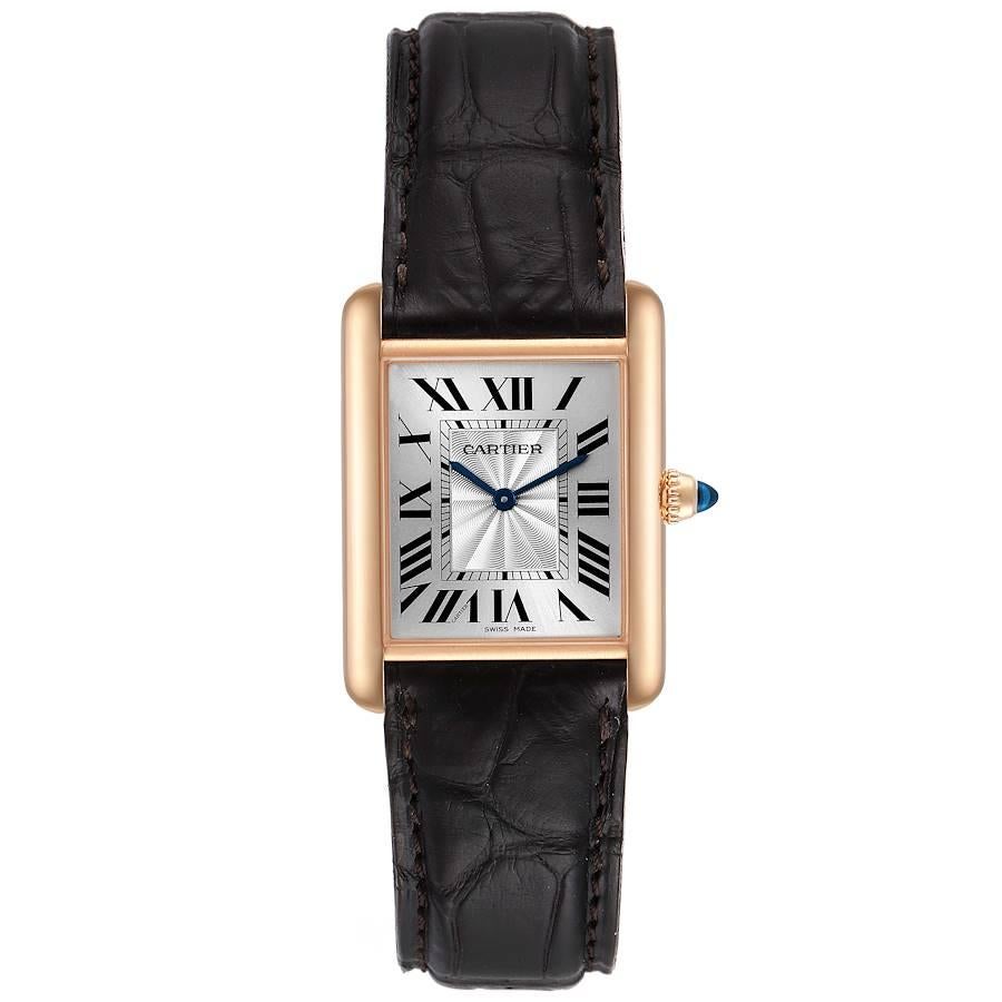 Cartier Tank Louis 18k Rose Gold mechanische Damenuhr WGTA0010 Box-Karte. Uhrwerk mit Handaufzug. gehäuse aus 18 Karat Roségold, 33,7 x 25,5 mm. Runde, gemaserte Krone mit einem blauen Saphir-Cabochon besetzt. . Kratzfestes Saphirglas. Versilbertes