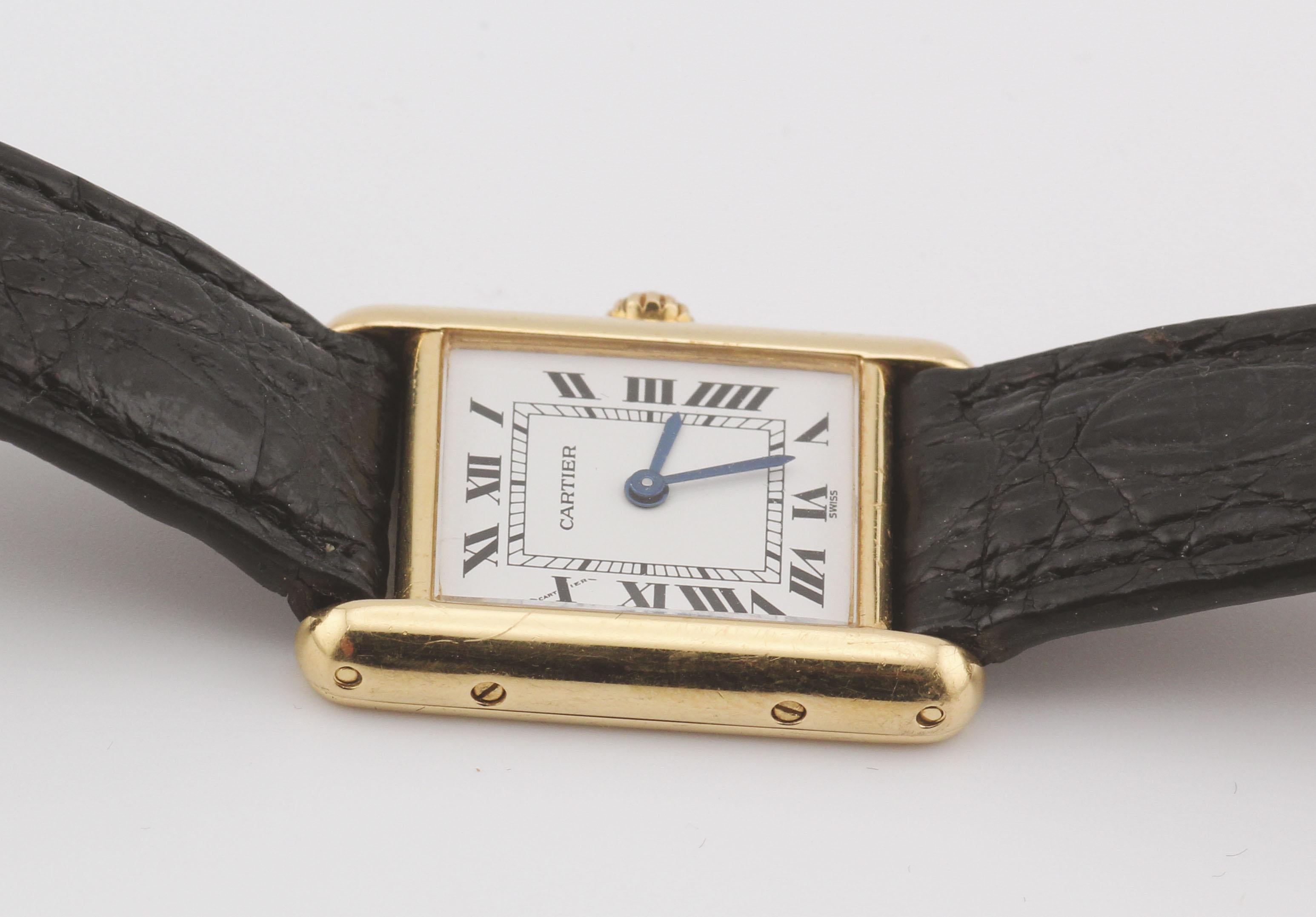 Cabochon Cartier Tank Louis 18k Yellow Gold Watch 27mm x 20mm Quartz