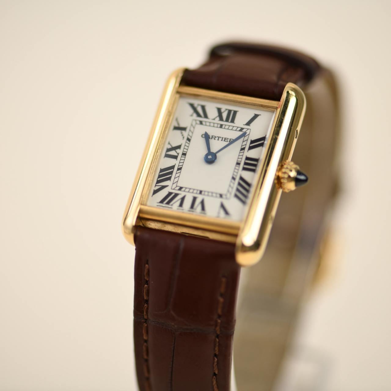Cabochon Cartier Tank Louis 18K Yellow Gold Wristwatch W1529856