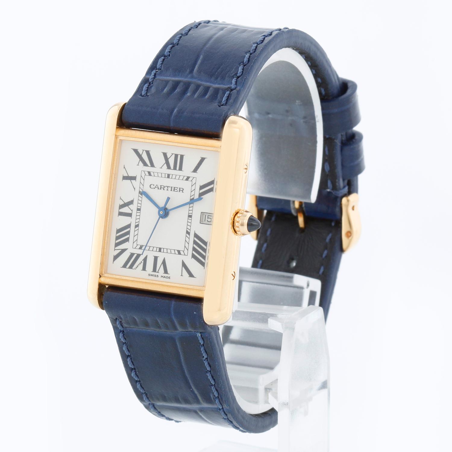 Cartier Tank Louis 18K Yellow Unisex Gold Watch W1529756 2441 In Excellent Condition For Sale In Dallas, TX