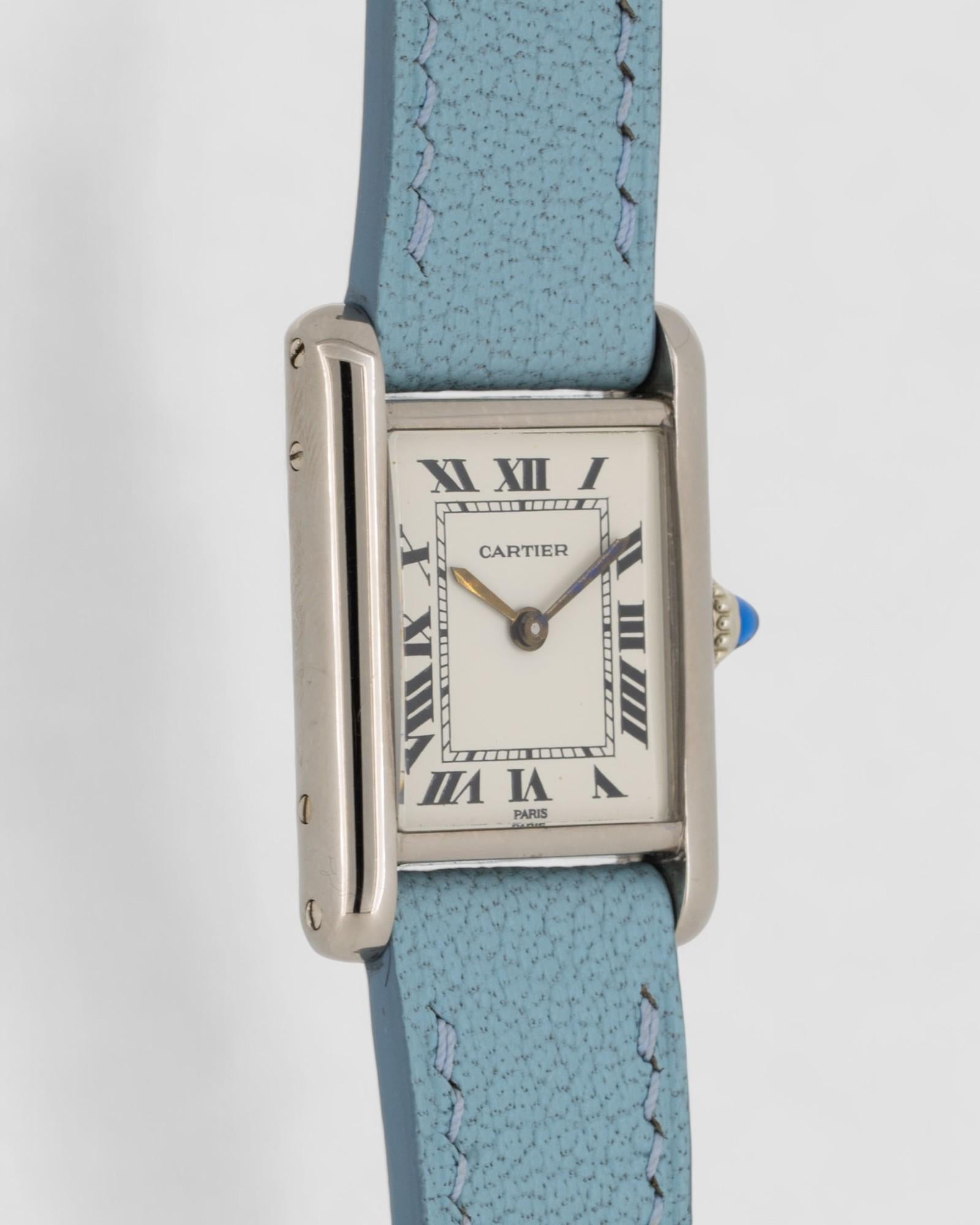 Cartier Tank Louis 78087 SM Lancette a punta Parigi Oro 18k WG 1992 Scatola e documenti In condizioni buone in vendita a SYDNEY, AU