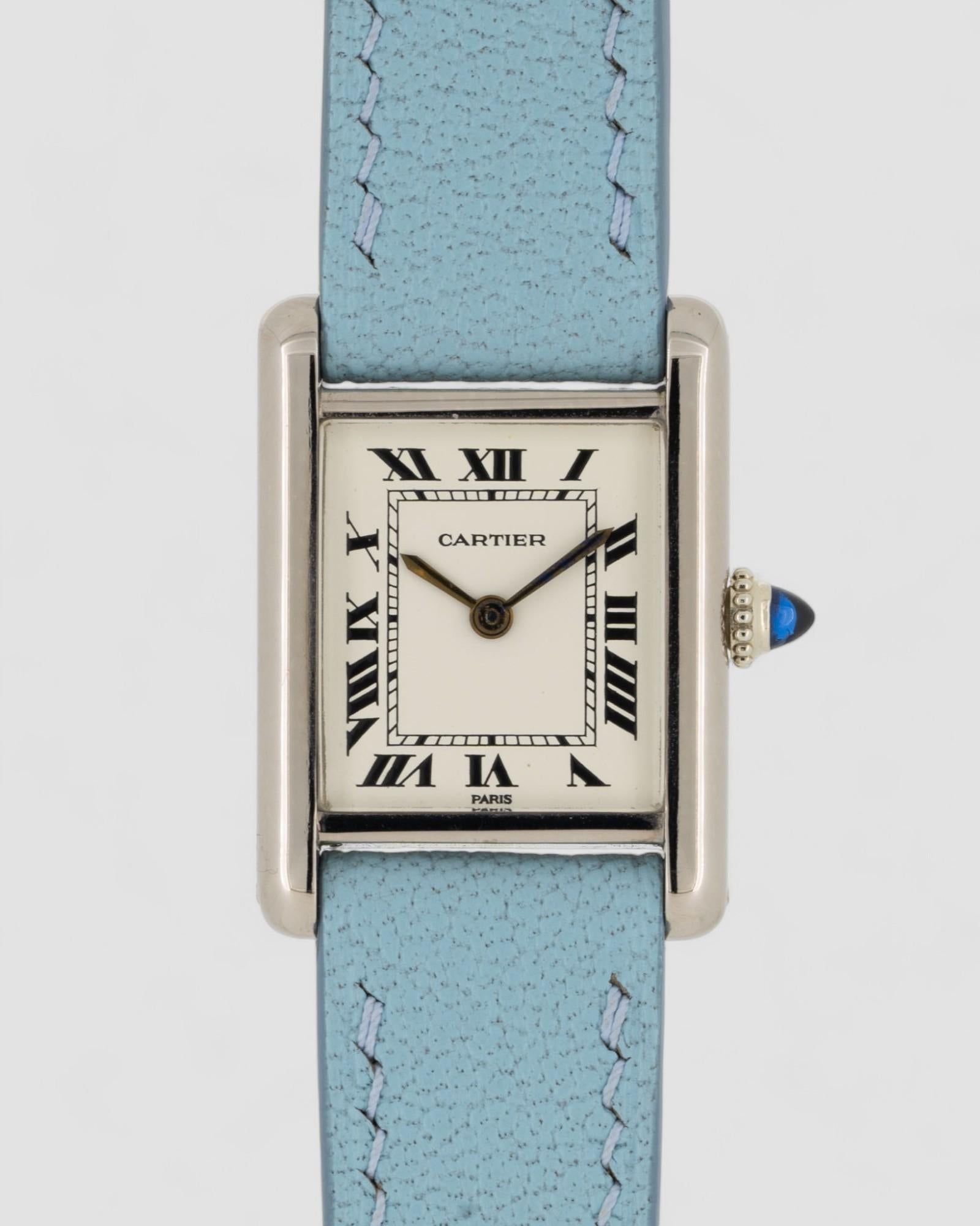 Donna Cartier Tank Louis 78087 SM Lancette a punta Parigi Oro 18k WG 1992 Scatola e documenti in vendita