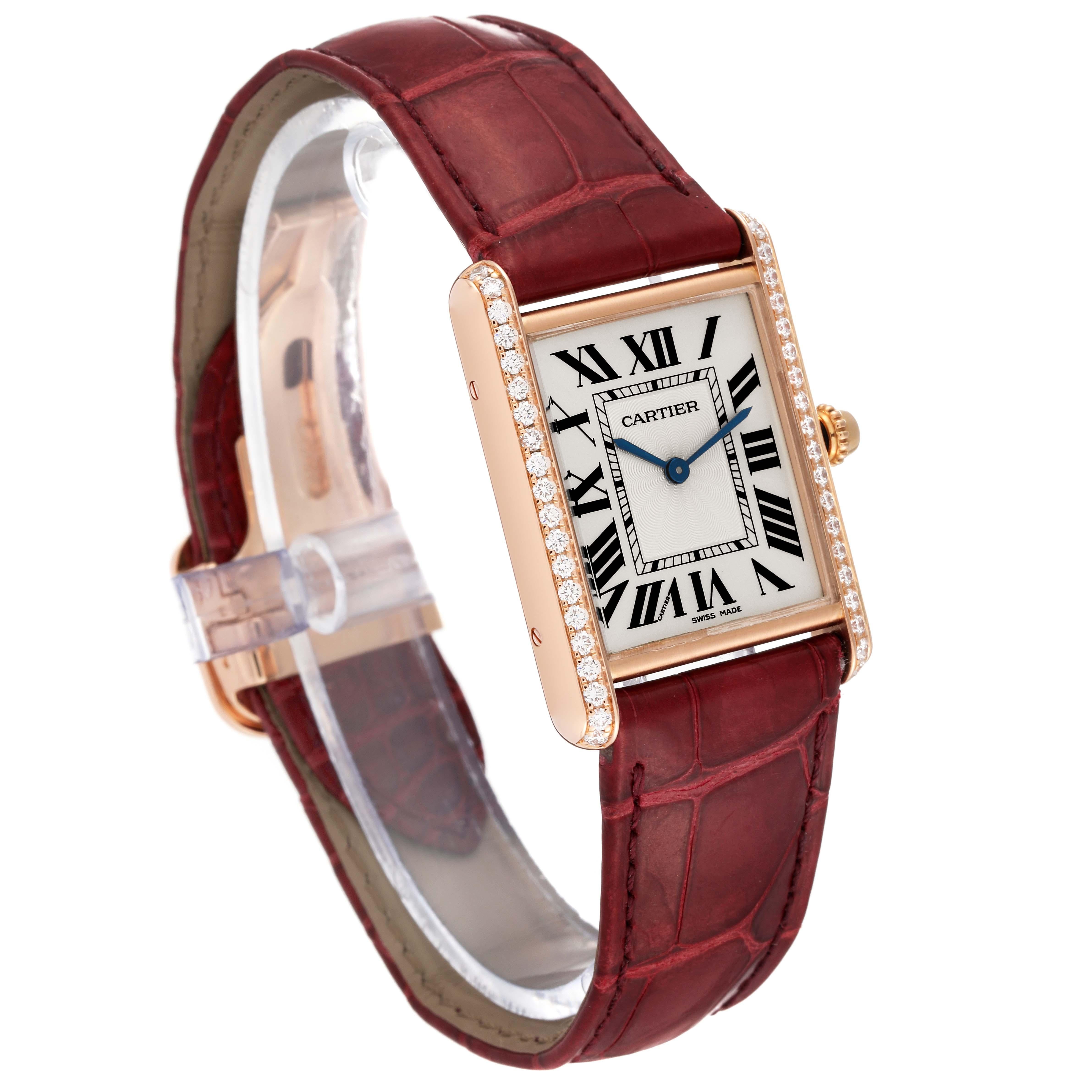 Cartier Montre Tank Louis en or rose et diamants pour femmes WJTA0014 en vente 4