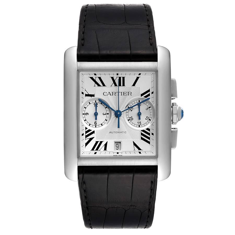 Cartier Tank MC Silber Zifferblatt Automatik Chronograph Herrenuhr W5330007. Automatisches Chronographenwerk mit Selbstaufzug, Kaliber 1904-CH. 35 Juwelen. Drei Gehäuse aus gebürstetem Edelstahl 34,3 x 44,0 mm. Geschützte achteckige Krone, besetzt
