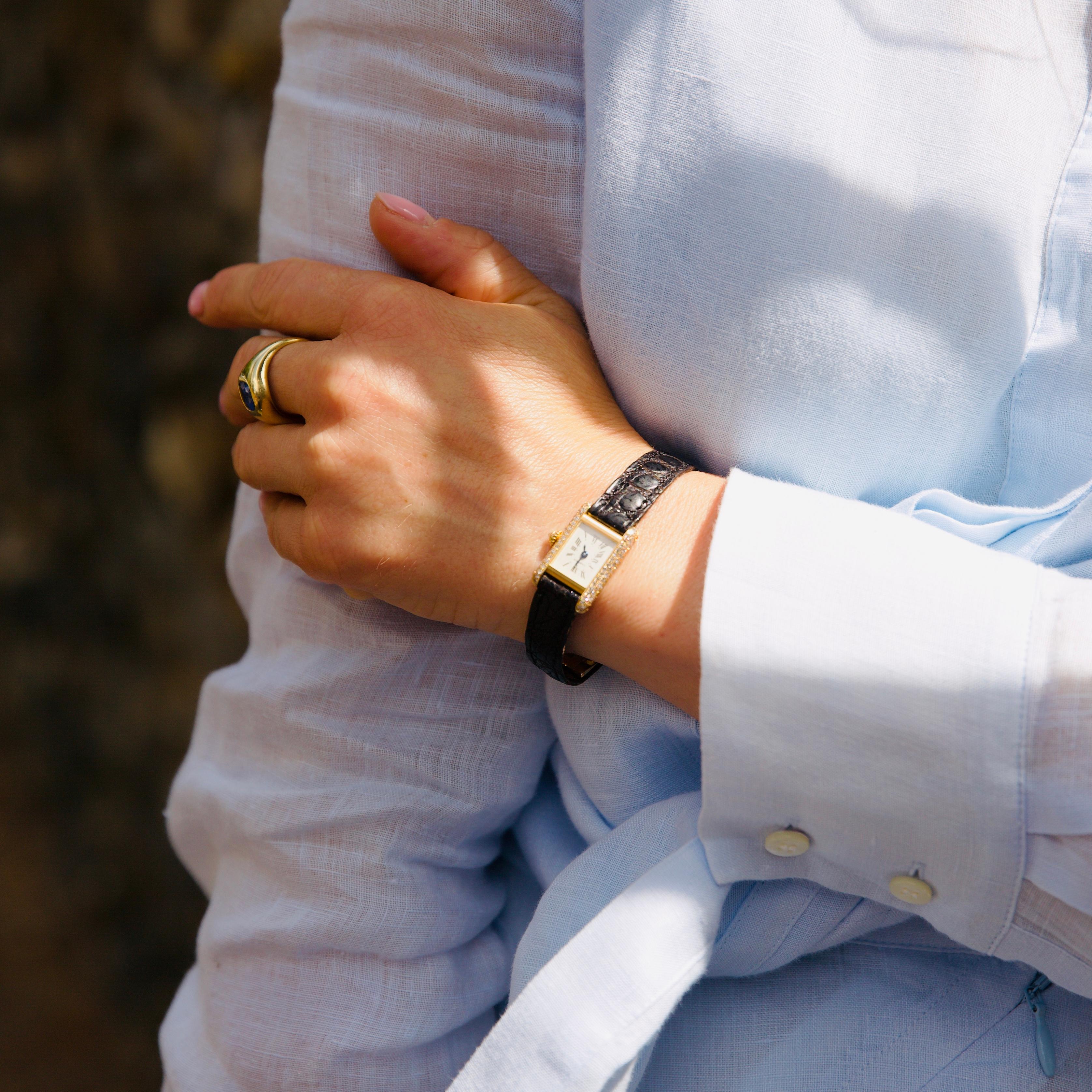 Reloj Cartier Tank Mini de cuarzo para señora en oro amarillo de 18 quilates con caja engastada con diamantes en Bueno estado para la venta en Braintree, GB