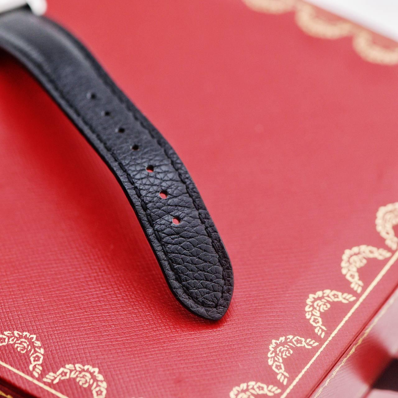 Cartier Tank Must Montre en cuir noir WSTA0042 en vente 1