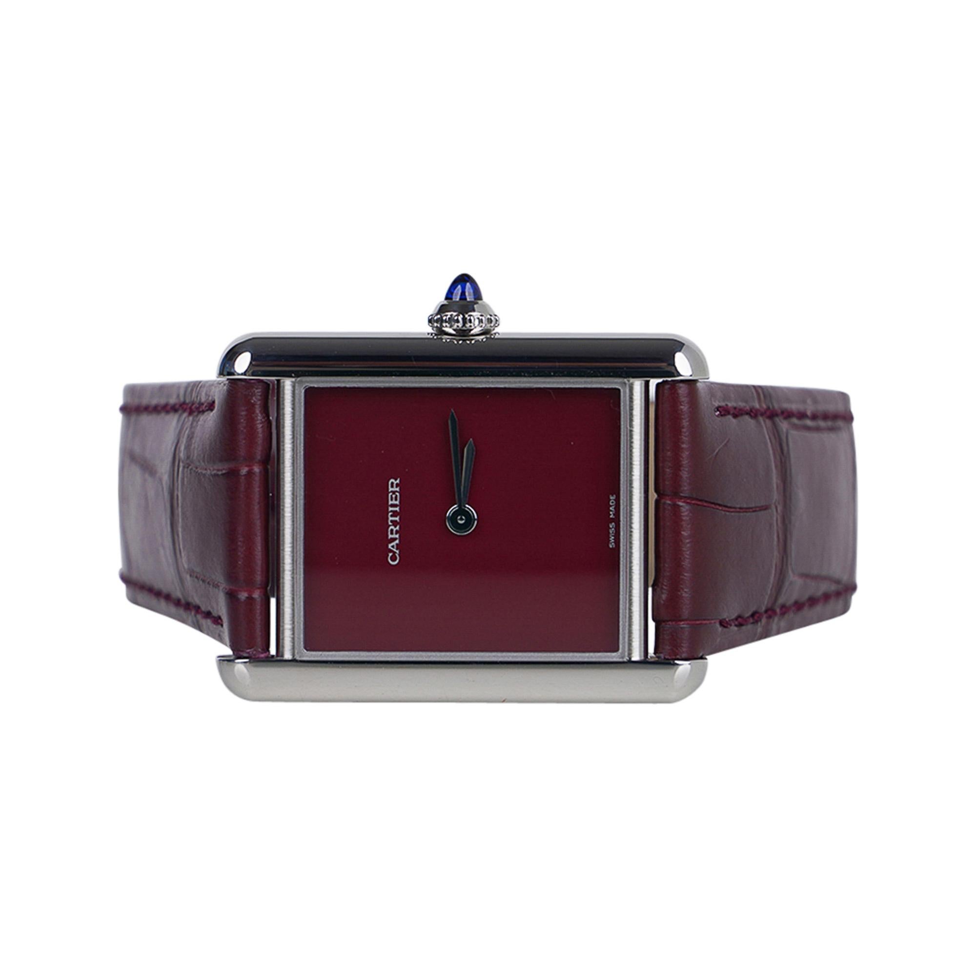 Mightychic offers a Cartier Limited Edition iconic Tank Must De Cartier quartz watch.
From its inception in 1917 to the re emergence of this fabulous trio, the Tank De Must
simply makes one statement: timeless.
Sleek clean lines stripped bare,