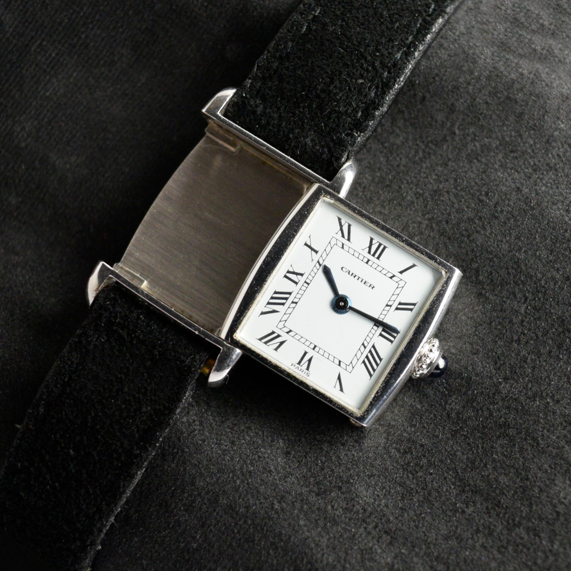 Cartier Tank Reverso Tank 18K White Gold Roman Indexes Paris Dial Watch, 1970s In Good Condition For Sale In Central & Western District, HK