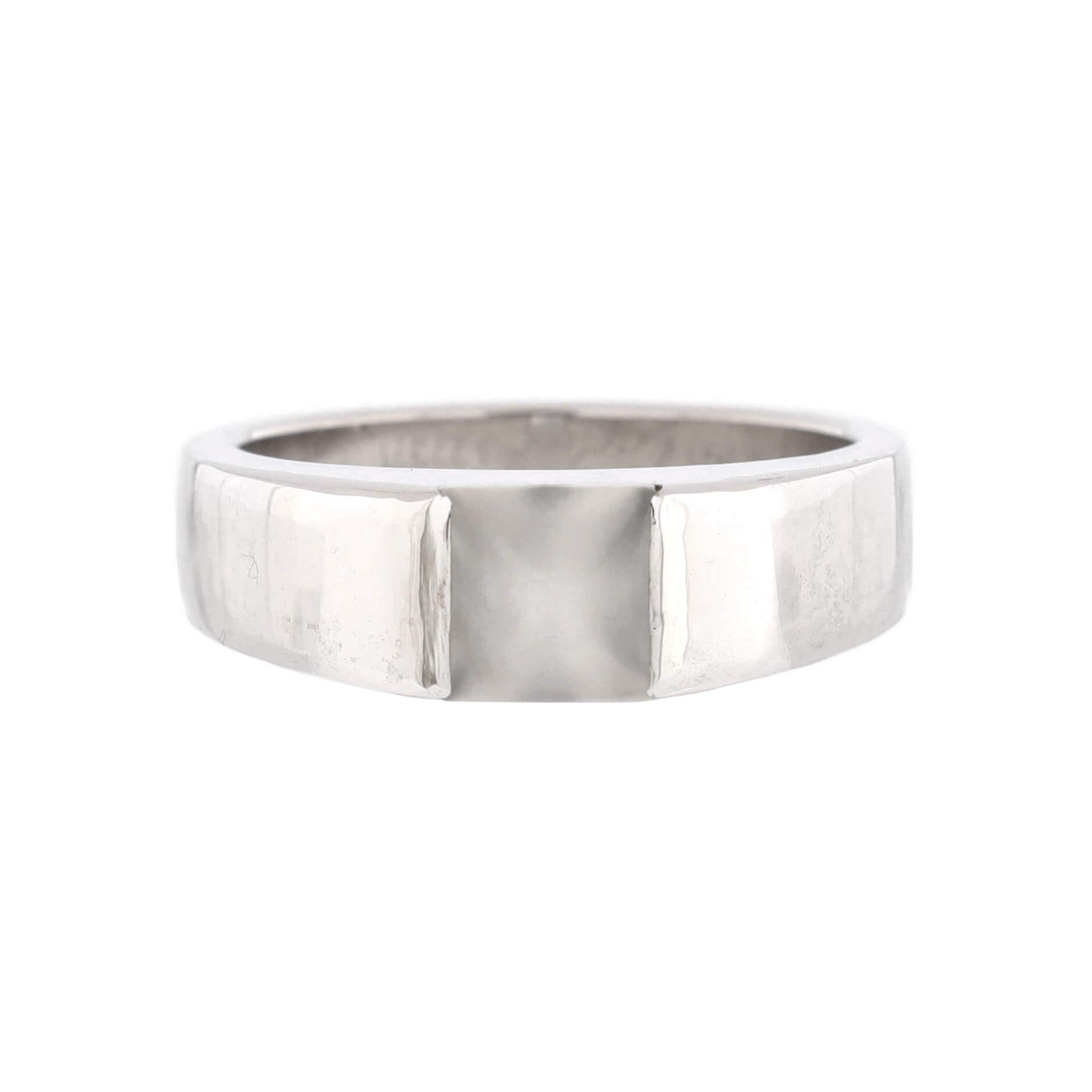 Cartier Tank Ring 18k White Gold with Moonstone For Sale at 1stDibs