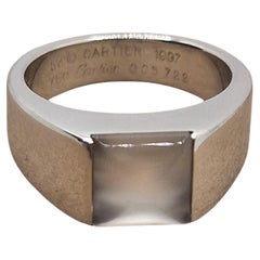 Cartier Tank Ring Or Blanc 18kt Clare de Lune Cabochon Stone 1997' Vintage