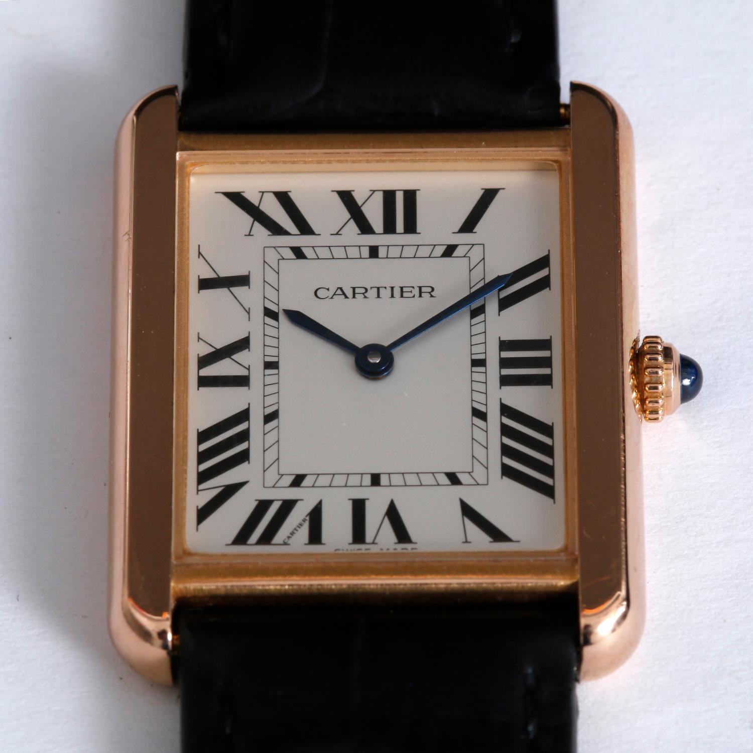 Cartier Tank Solo 18k Rose Gold Men's Watch W5200025 In Excellent Condition In Dallas, TX