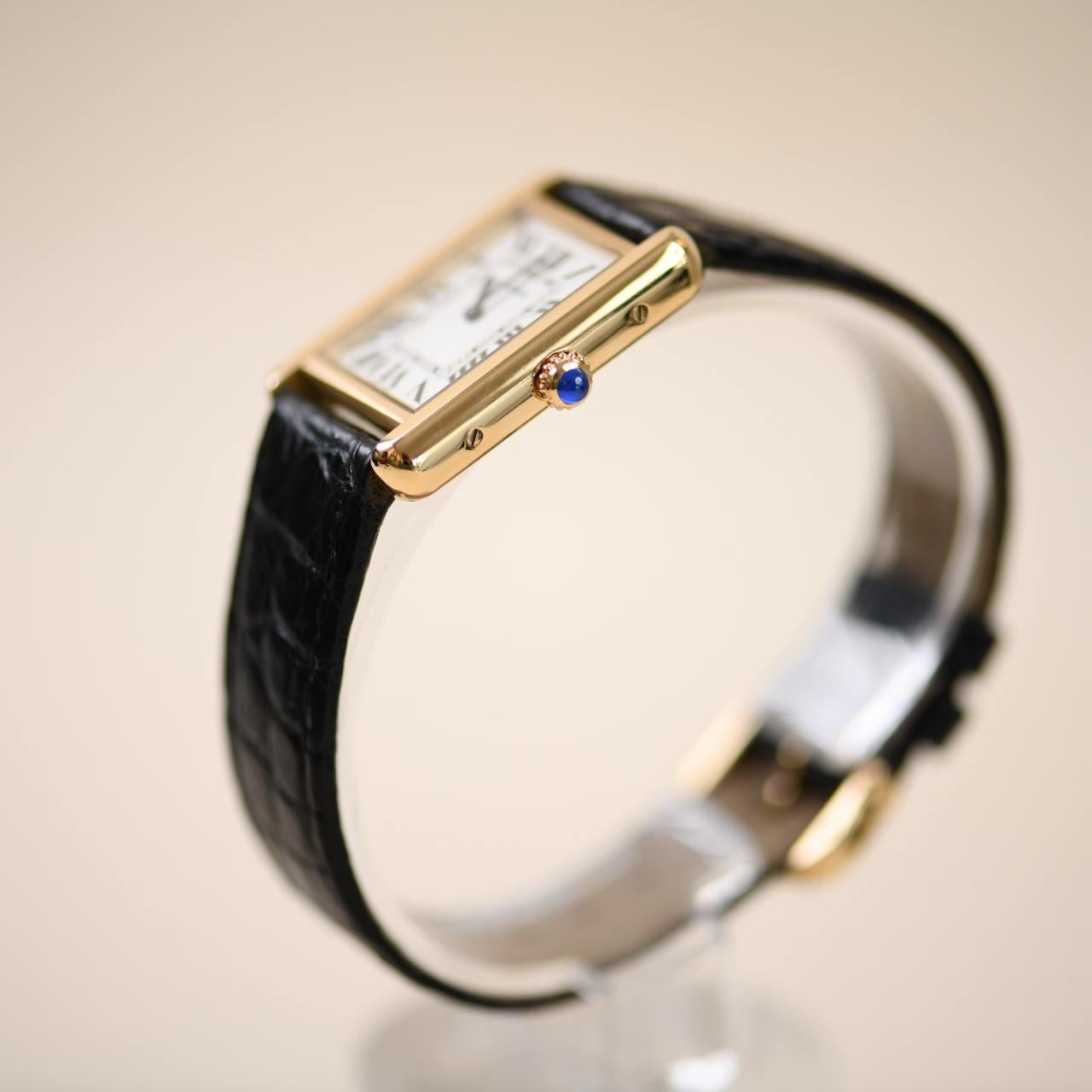 Femenino o masculino Reloj de pulsera Cartier Tank Solo Oro rosa de 18 quilates Modelo pequeño W5200024 en venta