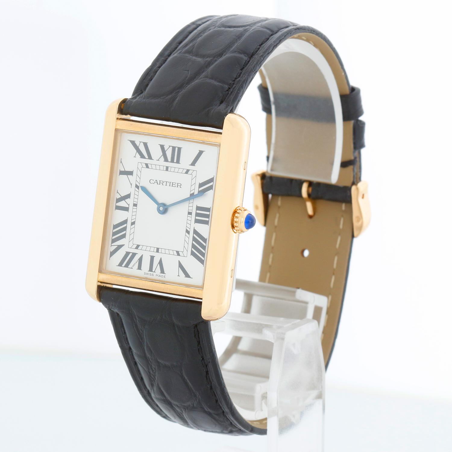 Women's or Men's Cartier Tank Solo 18K Yellow Gold Men's Watch W1018855 2742 For Sale