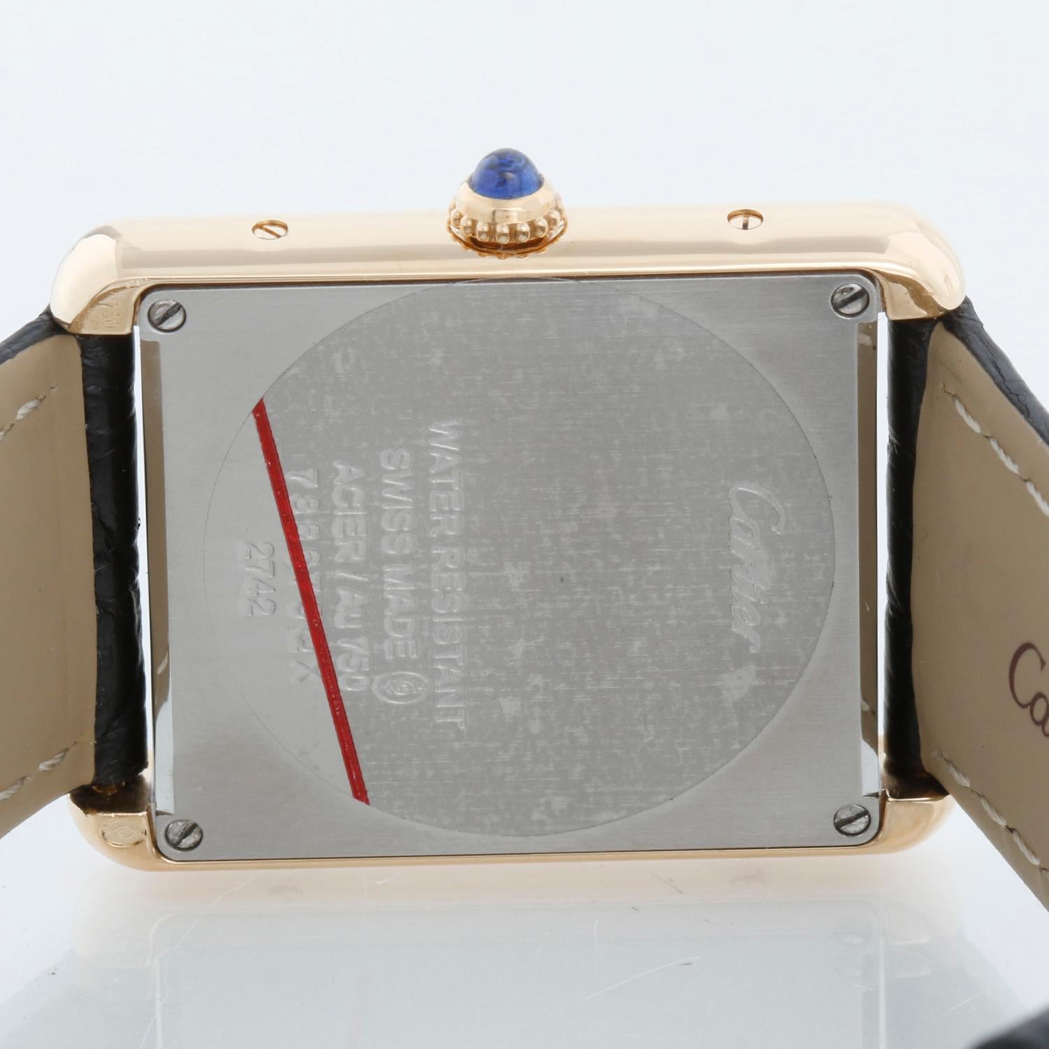 Cartier Montre Tank Solo en or jaune 18 carats pour hommes W1018855 2742 Excellent état à Dallas, TX