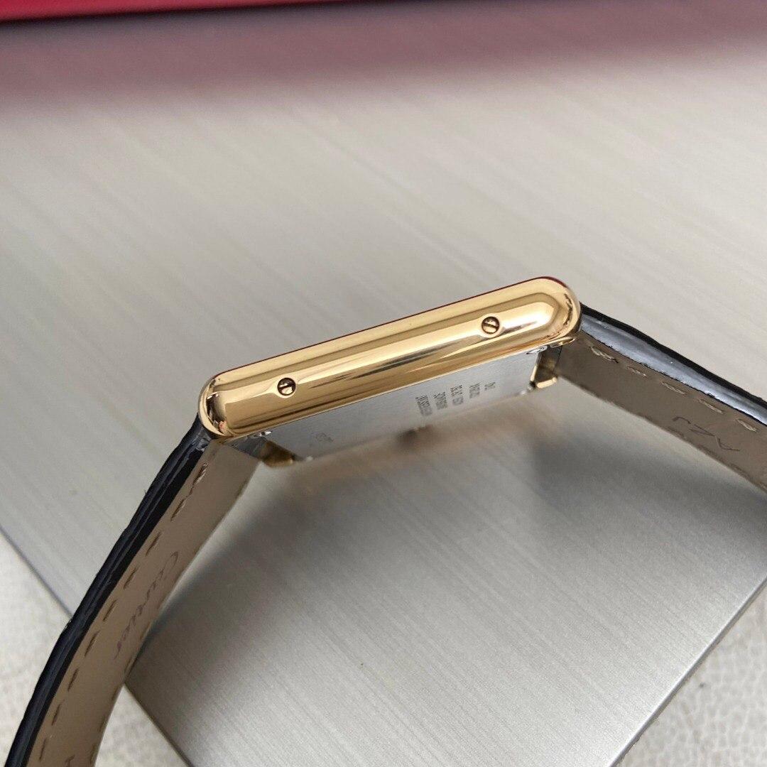 Cabochon Cartier Tank Solo 18k Yellow Gold Watch W1018755