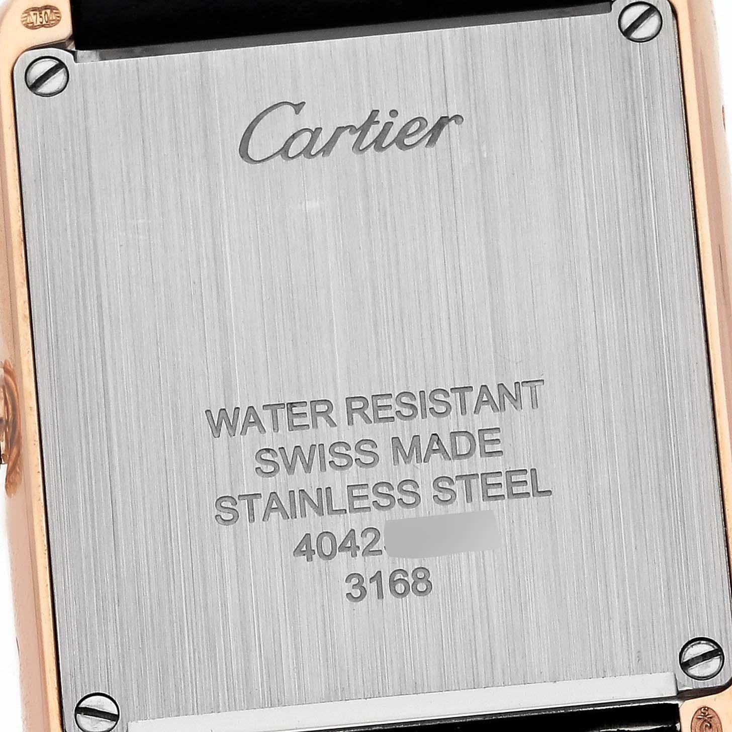 Cartier Tank Solo Montre pour femme avec cadran argenté, or rose et acier W5200024 carte Excellent état - En vente à Atlanta, GA