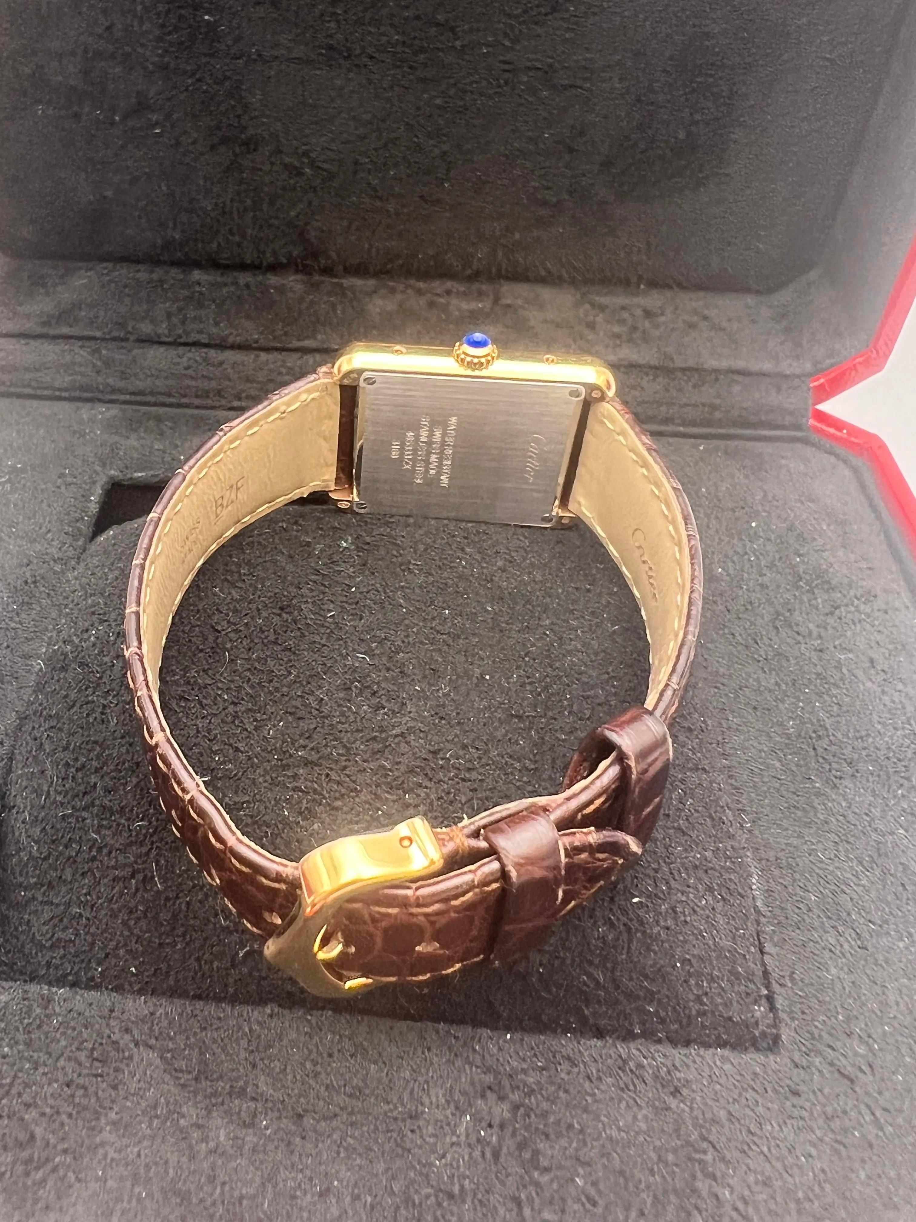 Cartier Tank Solo Petite boîte en or rose 18 carats 24 mm x 30,5 mm W5200024 en vente 7