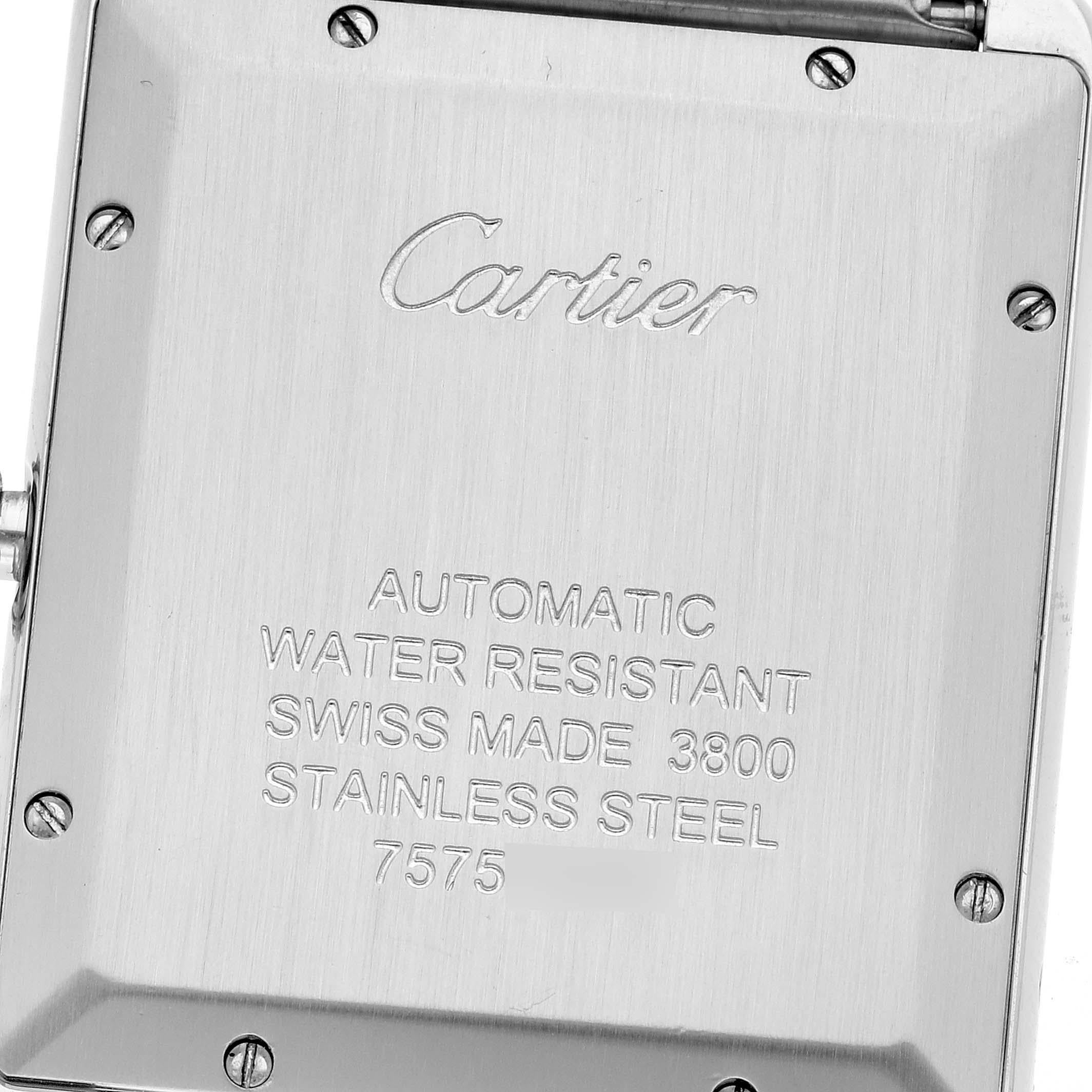 Cartier: Automatik-Stahl-Herrenuhr Tank Solo XL mit silbernem Zifferblatt W5200028 im Zustand „Hervorragend“ im Angebot in Atlanta, GA
