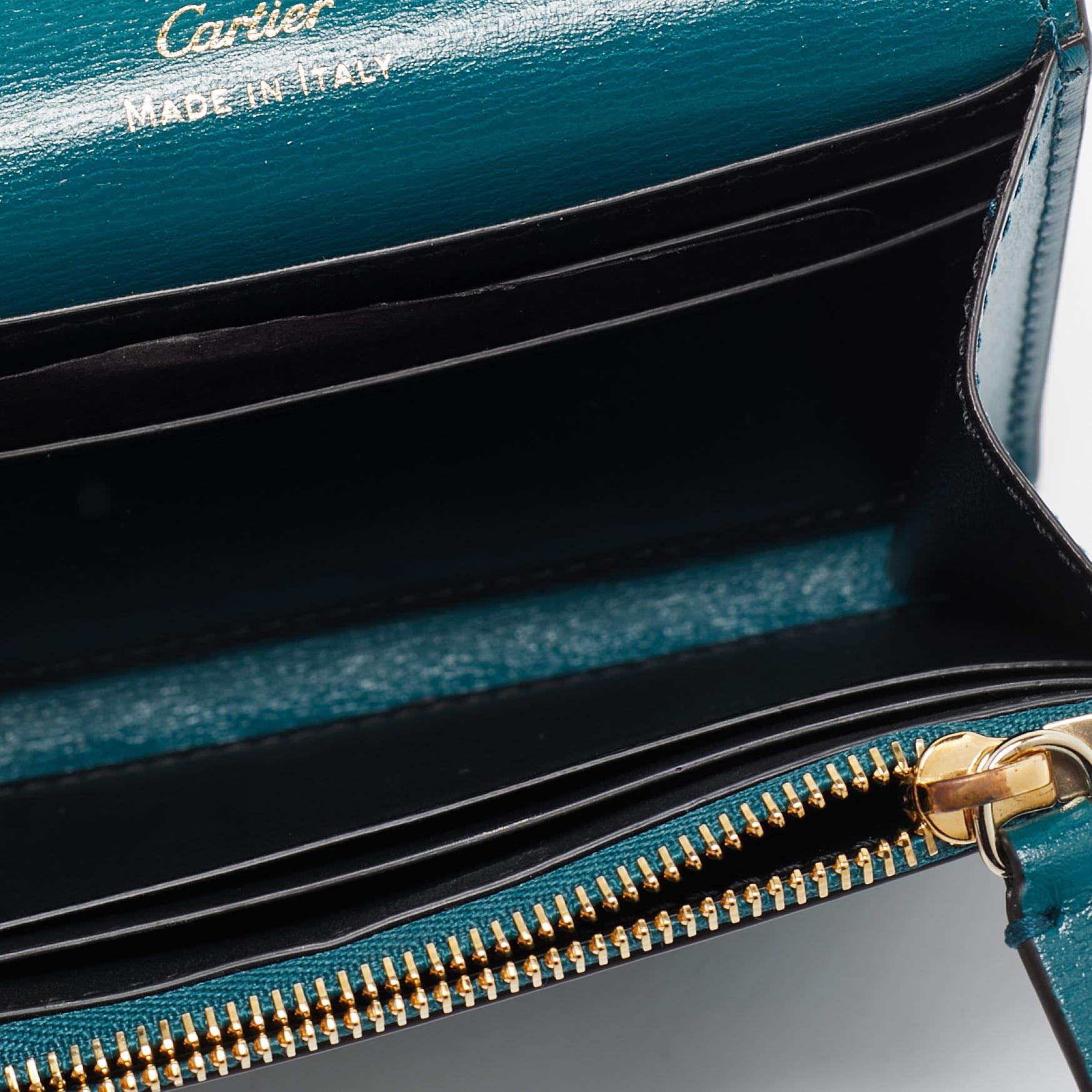 This stylish and functional card case is a must have in your collection. It is equipped with multiple  well lined slots to hold your cards.