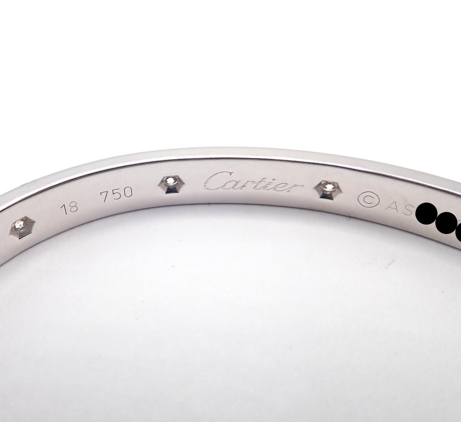 Bracelet Love Bangle en or blanc à dix diamants de Cartier Taille 18 en vente 3