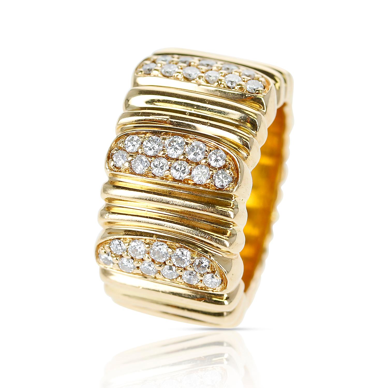 Round Cut Cartier Textured 18 Karat Yellow Gold and Diamond Band Ring For Sale