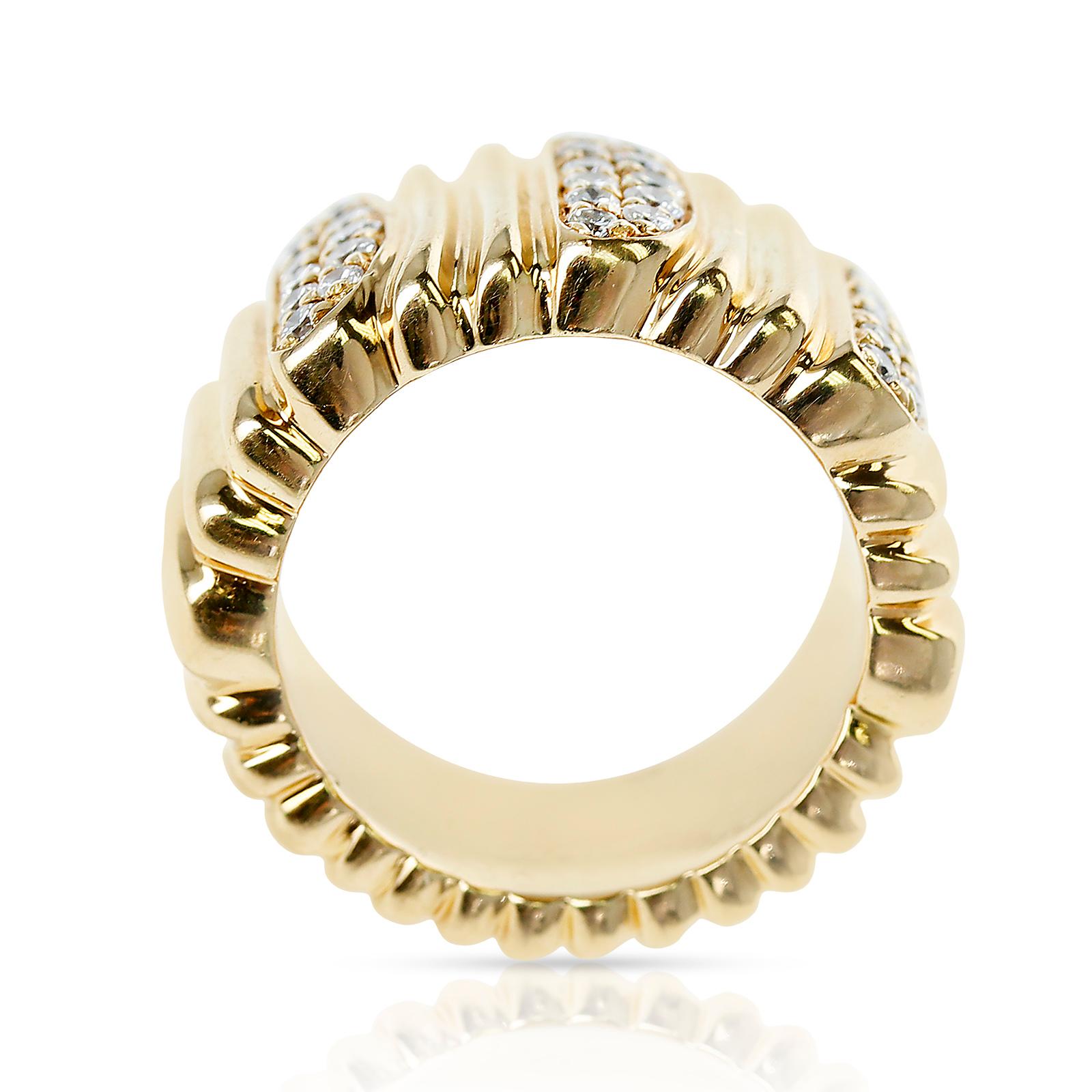 Cartier Textured 18 Karat Yellow Gold and Diamond Band Ring In Excellent Condition For Sale In New York, NY