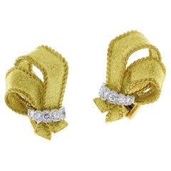 Cartier Textured Ribbon Earrings
