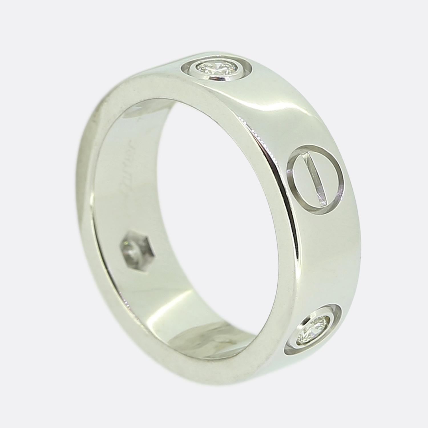 Here we have an 18ct white gold ring world the renowned luxury jewellery house of Cartier. This ring forms part of their LOVE collection and showcases three round brilliant cut diamonds alongside the iconic screw motif.

Condition: Used (Very Good)