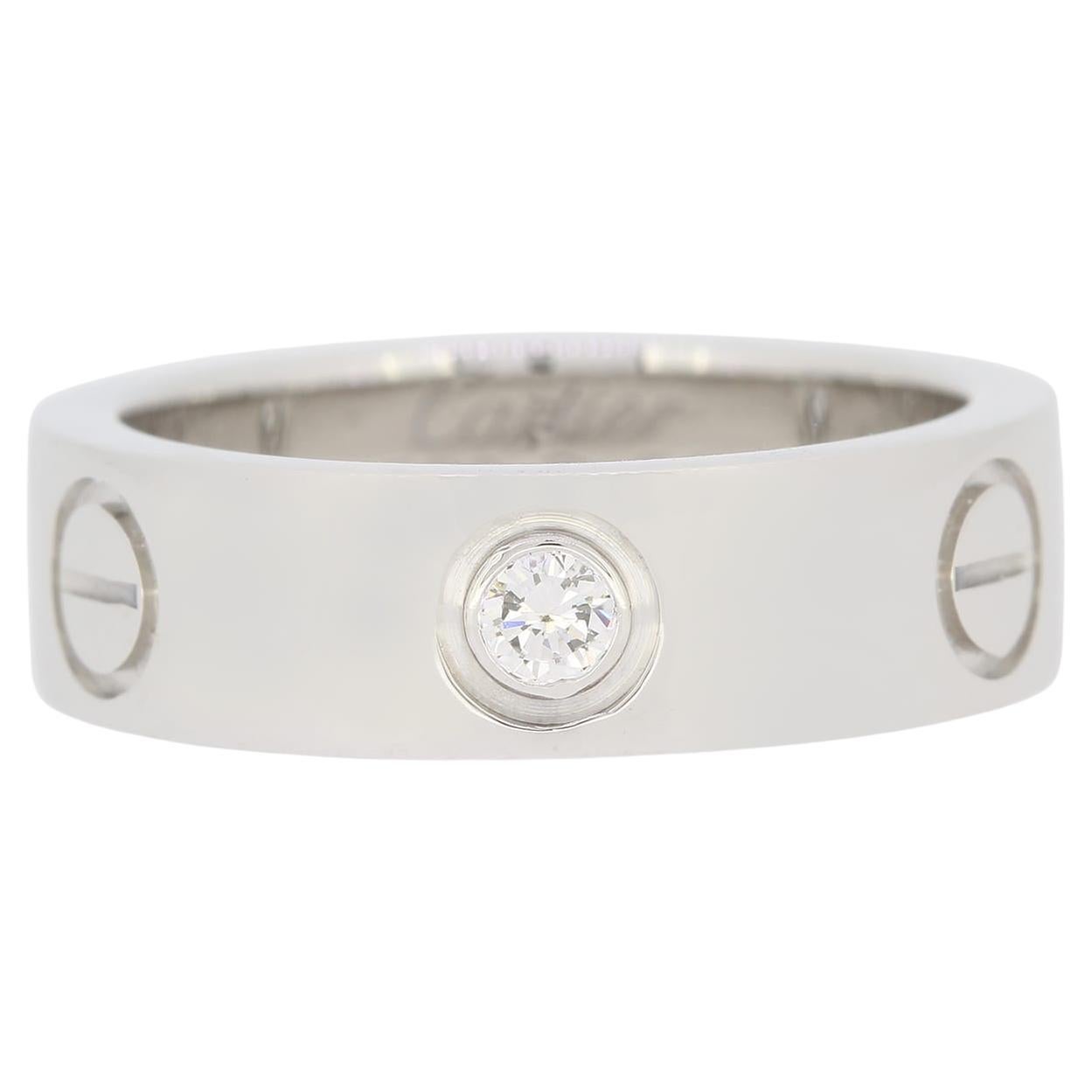 Cartier LOVE Ring mit drei Diamanten, Größe K (50)