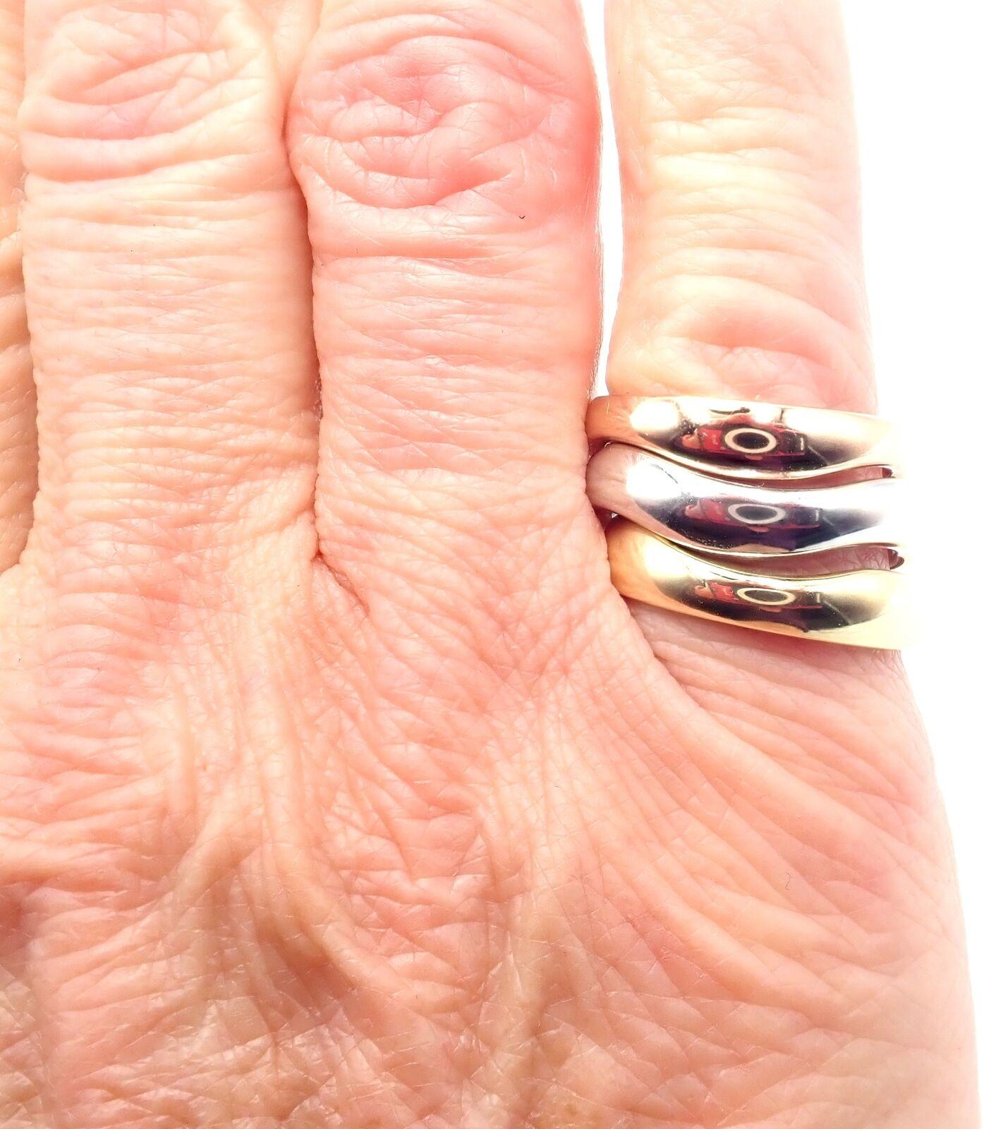 Cartier Bague à trois anneaux en or tricolore à enfiler Excellent état - En vente à Holland, PA