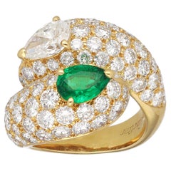 Cartier 'Toi Et Moi' Emerald and Diamond Ring