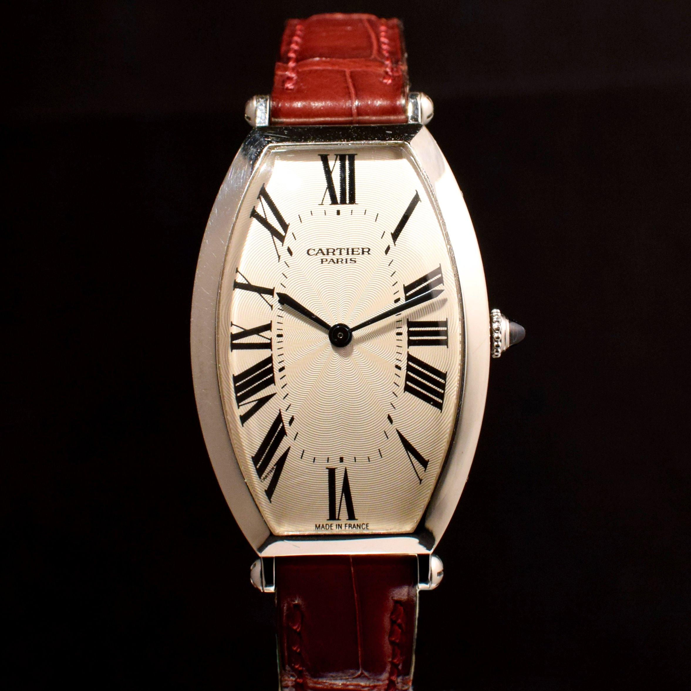 Cartier Tonneau PT950 Platin 2435B Große Armbanduhr mit Handaufzug 1990 im Zustand „Gut“ im Angebot in Central & Western District, HK