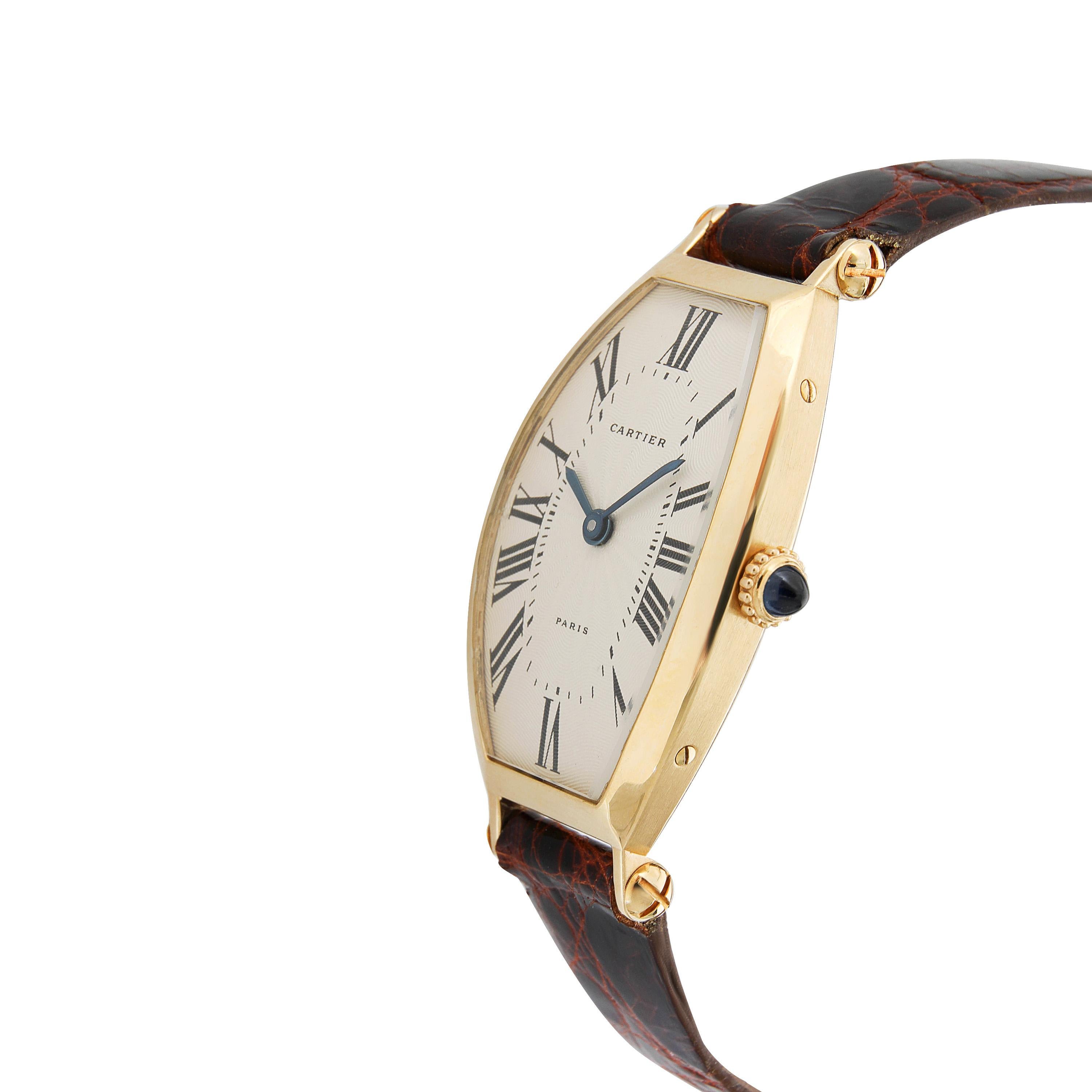 Cartier Tonneau W1528551 Women's Watch in 18 Karat Yellow Gold In Excellent Condition For Sale In New York, NY