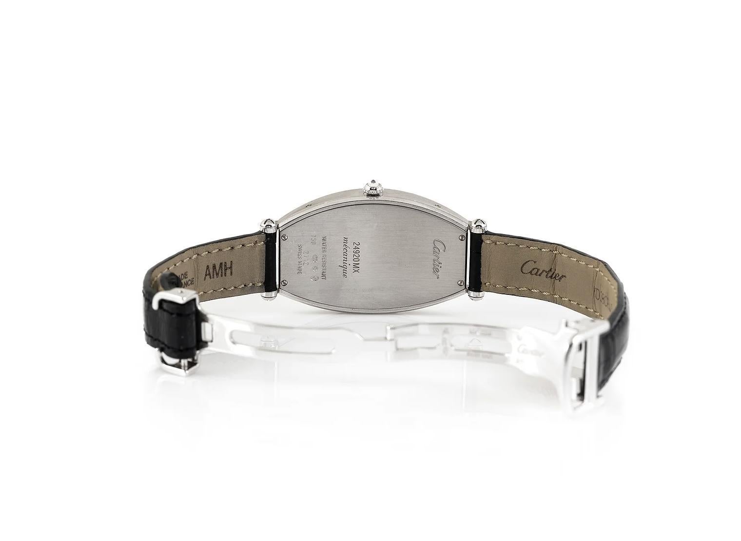 Taglio rotondo Orologio Cartier Tonneau con diamanti in vendita