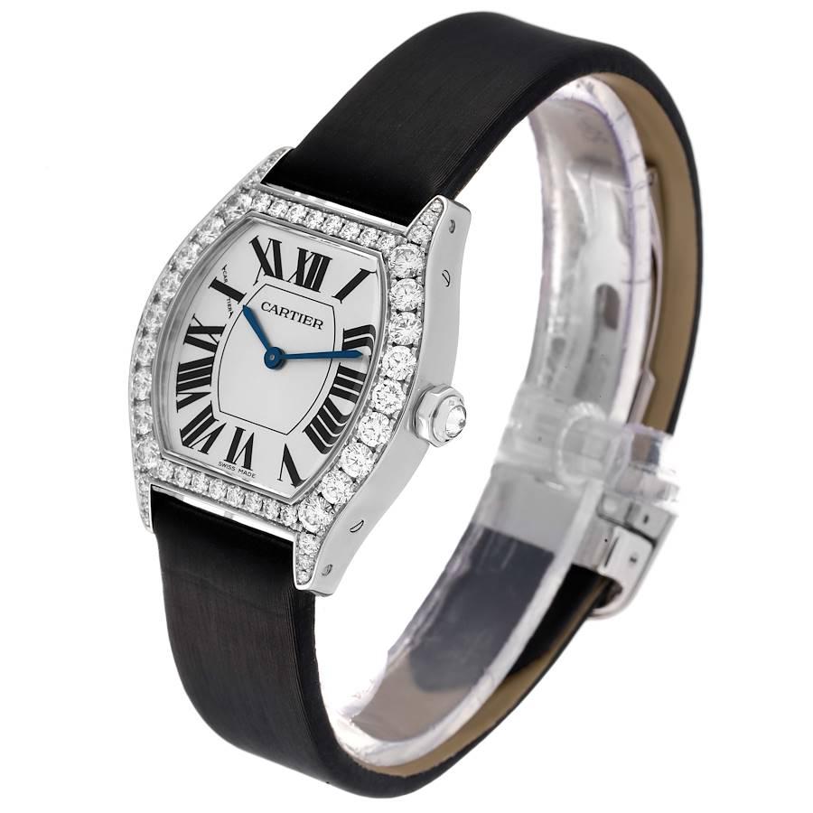 Cartier Montre Tortue en or blanc 18 carats avec bracelet noir et diamants, pour femmes WA507231 Pour femmes en vente