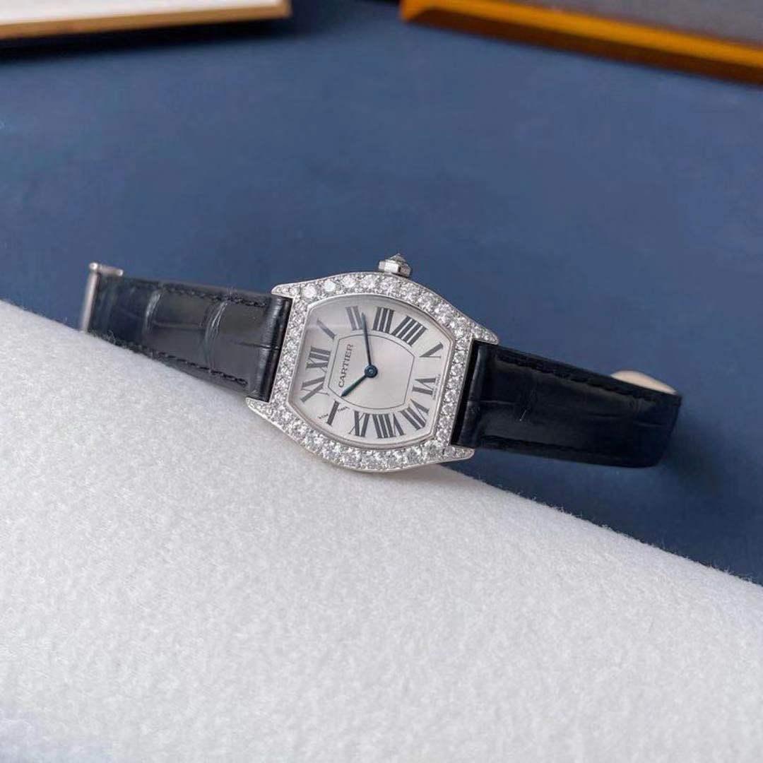 Dandelion Antiques Code	  AT-0679
Brand	                                  Cartier
Model No.	                          WA507231
Retail Price                                £25300 / $34,900
____________________________________

Date	                  