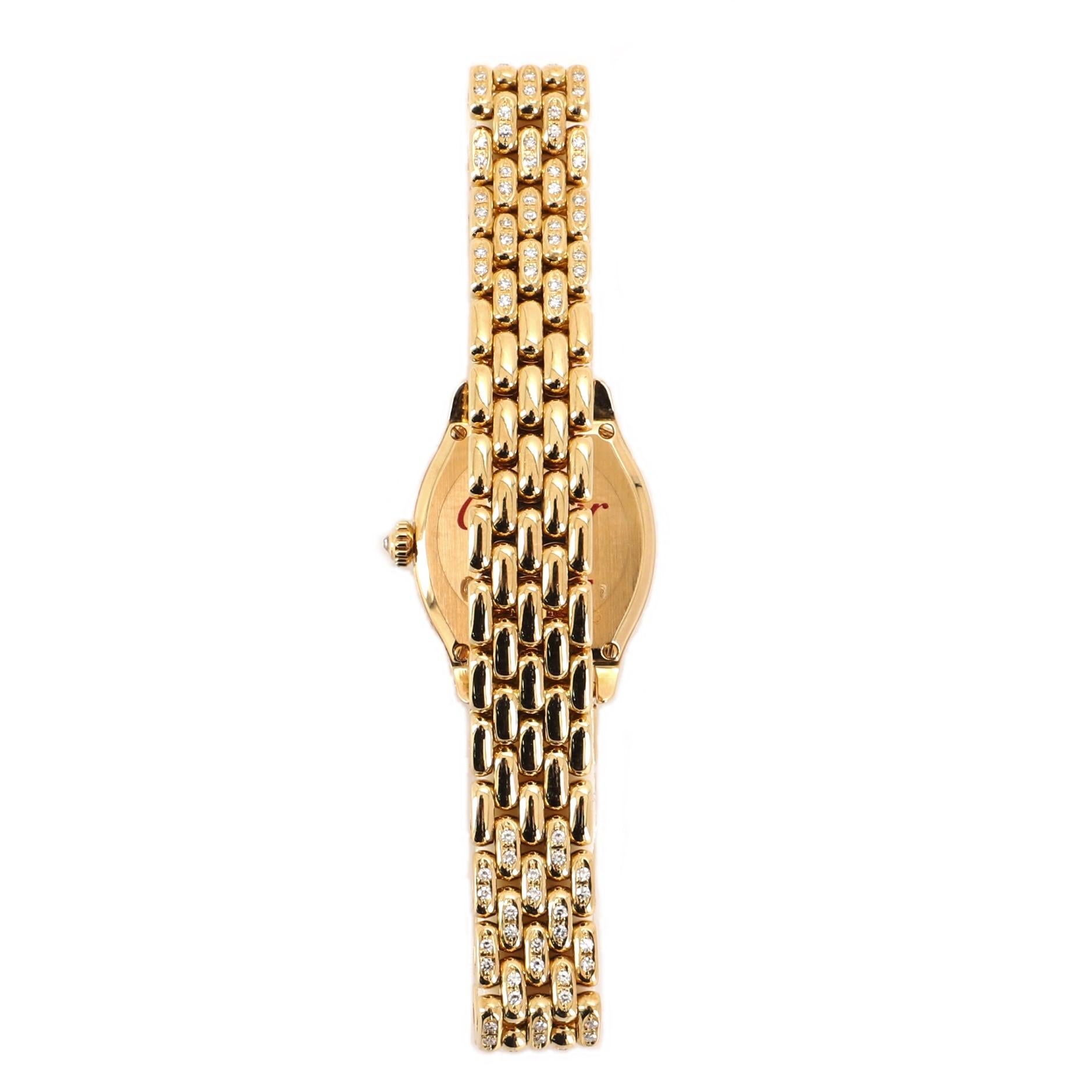 Zustand: Sehr gut. Mäßige Kratzer und Gebrauchsspuren. 
Zubehör: Kein Zubehör
Maßangaben: Größe/Breite des Gehäuses: 20mm:: Höhe der Uhr: 6mm:: Breite des Bandes: 10mm:: Umfang des Handgelenks: 7