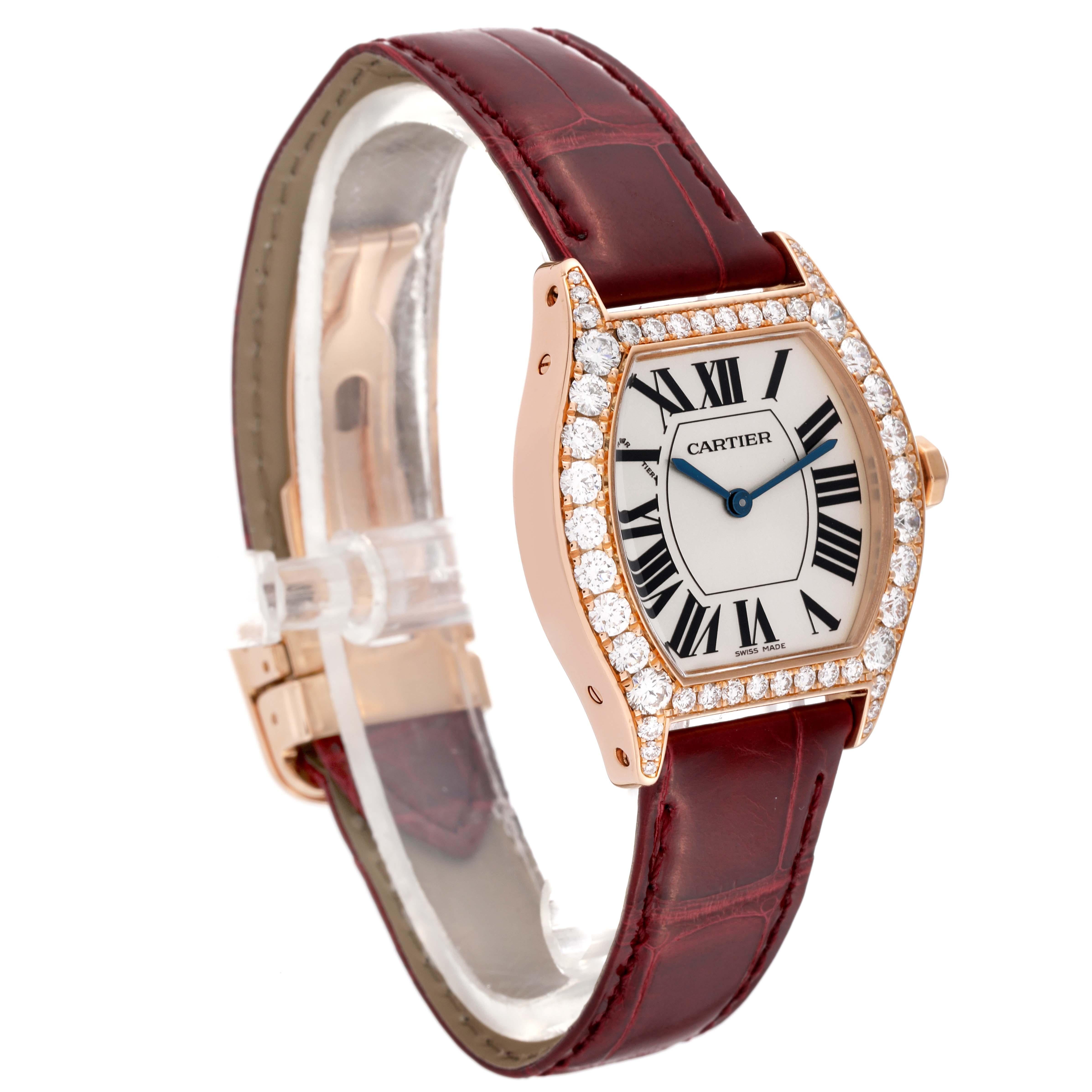 Cartier Montre Tortue en or rose avec lunette en diamants pour femmes WA507031 en vente 1