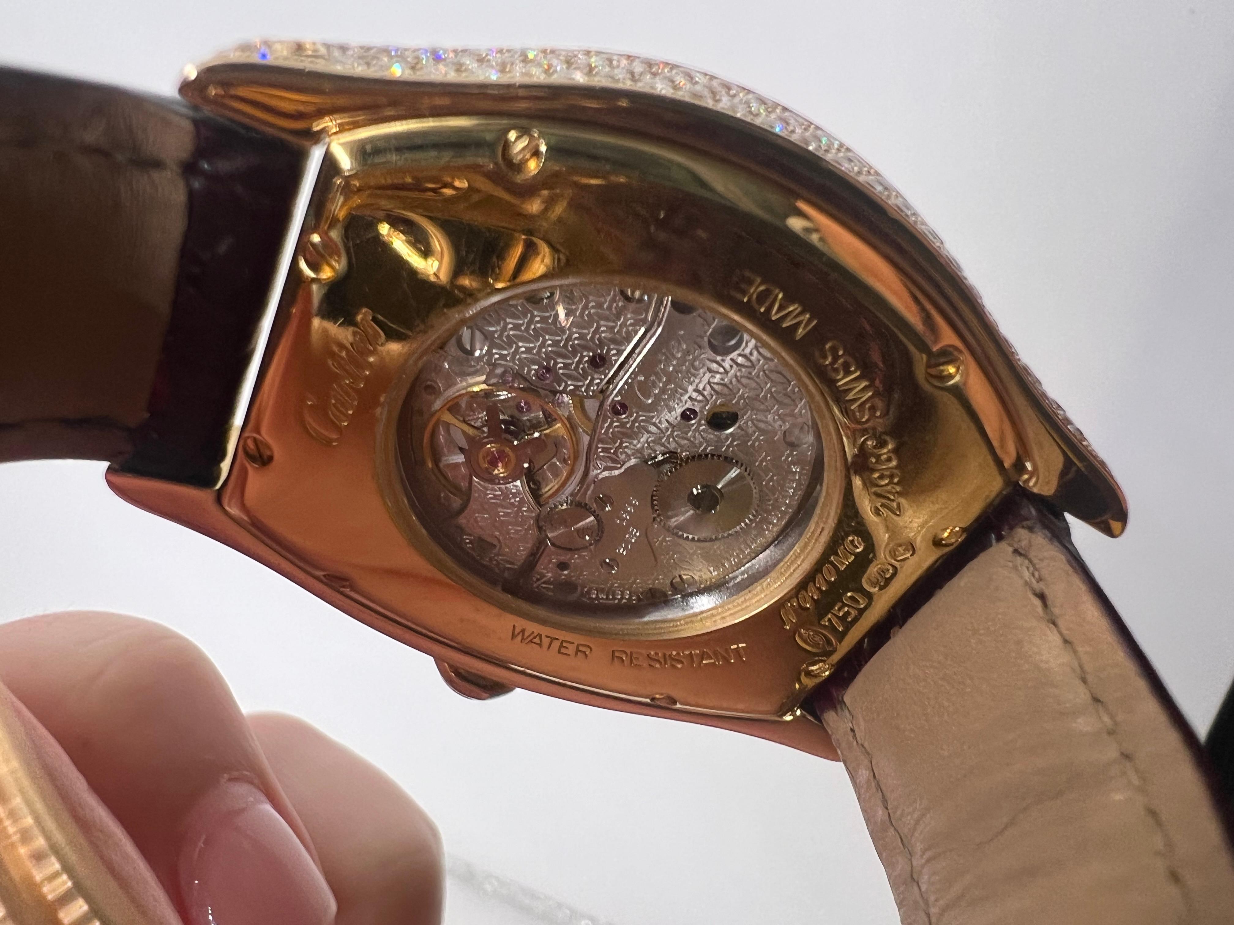 Cartier Tortue-Uhr aus 18 Karat Gold und Diamanten im Angebot 5