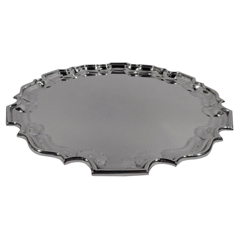 Cartier Traditional Sterling Silver Piecrust Tray For Sale at