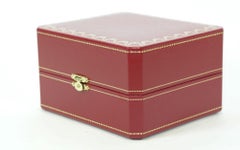 Caja para guardar joyas Cartier en cuero rojo dorado repujado