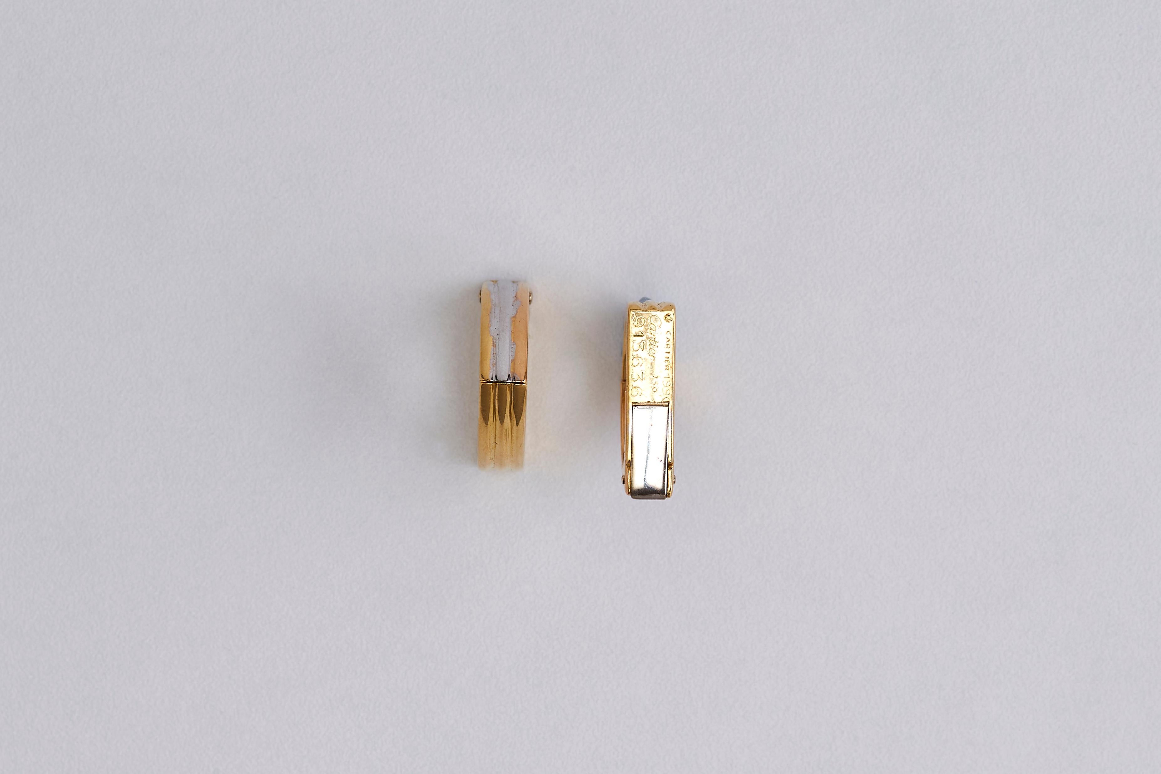 Cartier Dreifarbiges Dreieck 18k Gold Ohrringe im Zustand „Hervorragend“ im Angebot in Tel Aviv, IL
