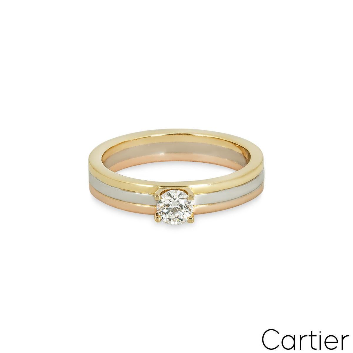 Cartier Dreifarbiger Trinity-Diamantring mit rundem Brillantschliff 0,24 Karat, Größe 52 N4204 (Rundschliff) im Angebot