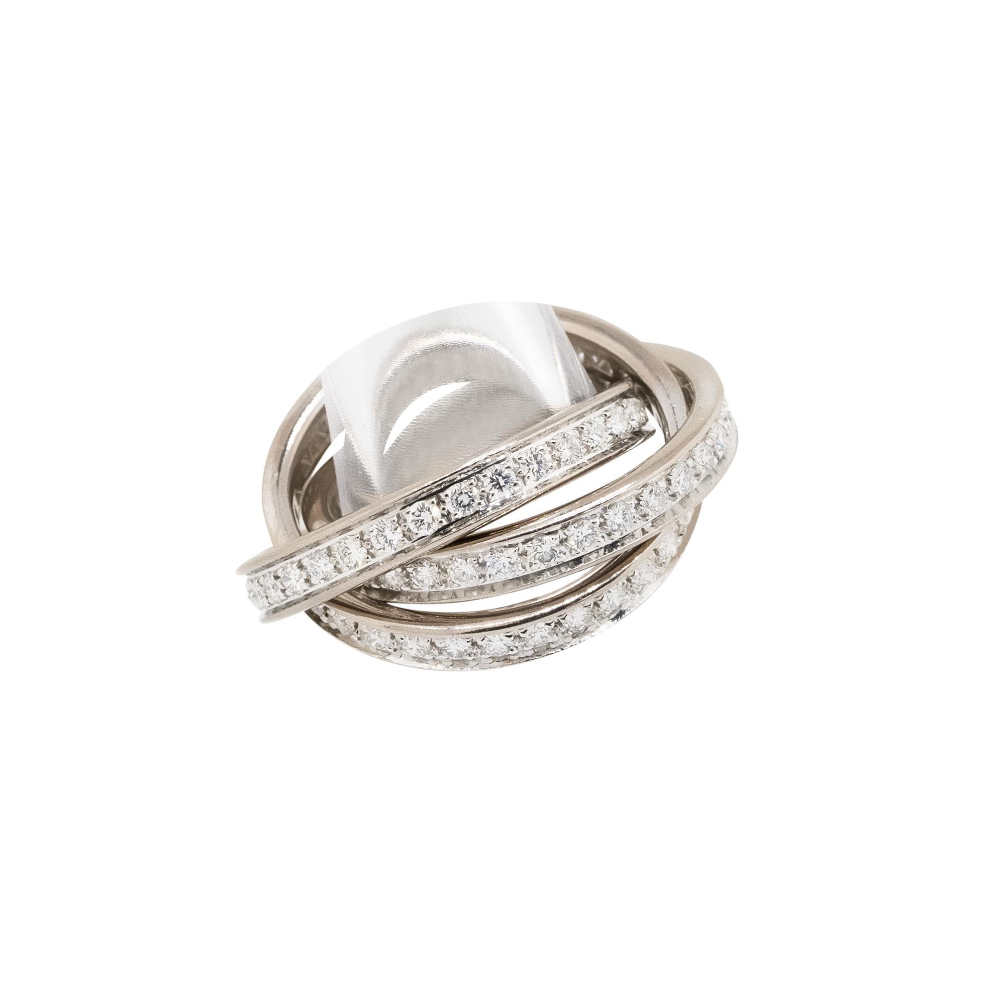 Women's or Men's Cartier Trinity 1.50 Carat Rolling Diamond 18 Karat Ring in Stock